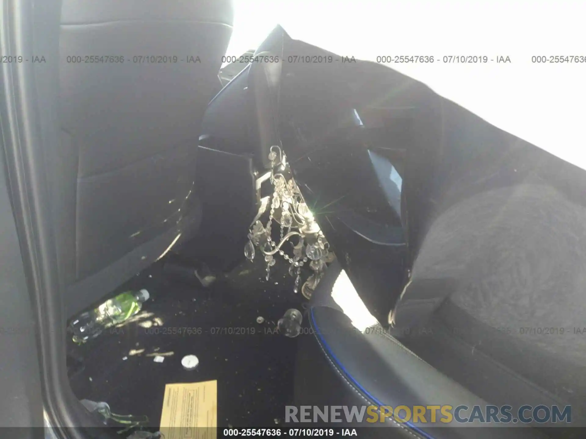 8 Фотография поврежденного автомобиля 2T1BURHE0KC202332 TOYOTA COROLLA 2019