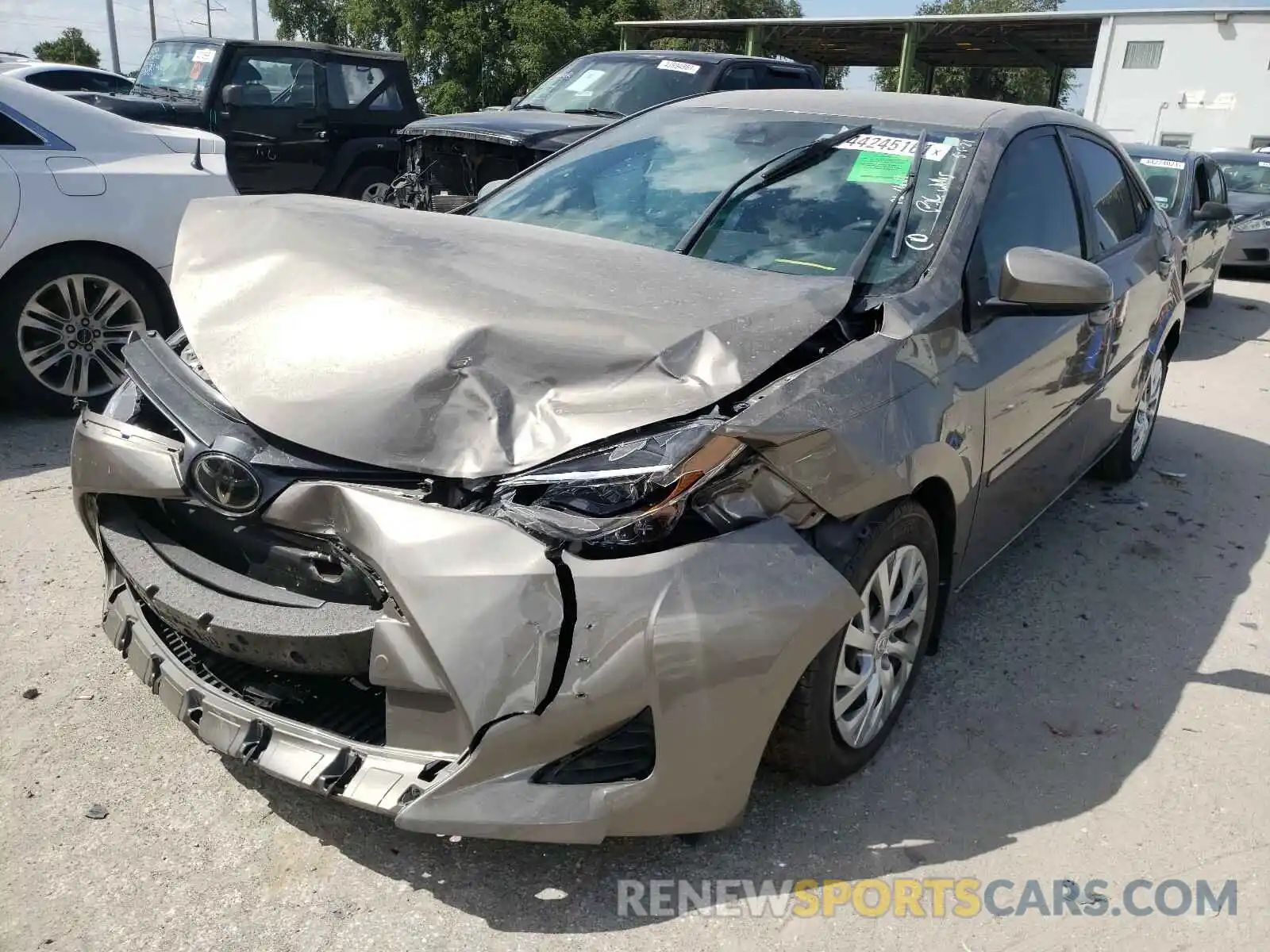 2 Photograph of a damaged car 2T1BURHE0KC203304 TOYOTA COROLLA 2019