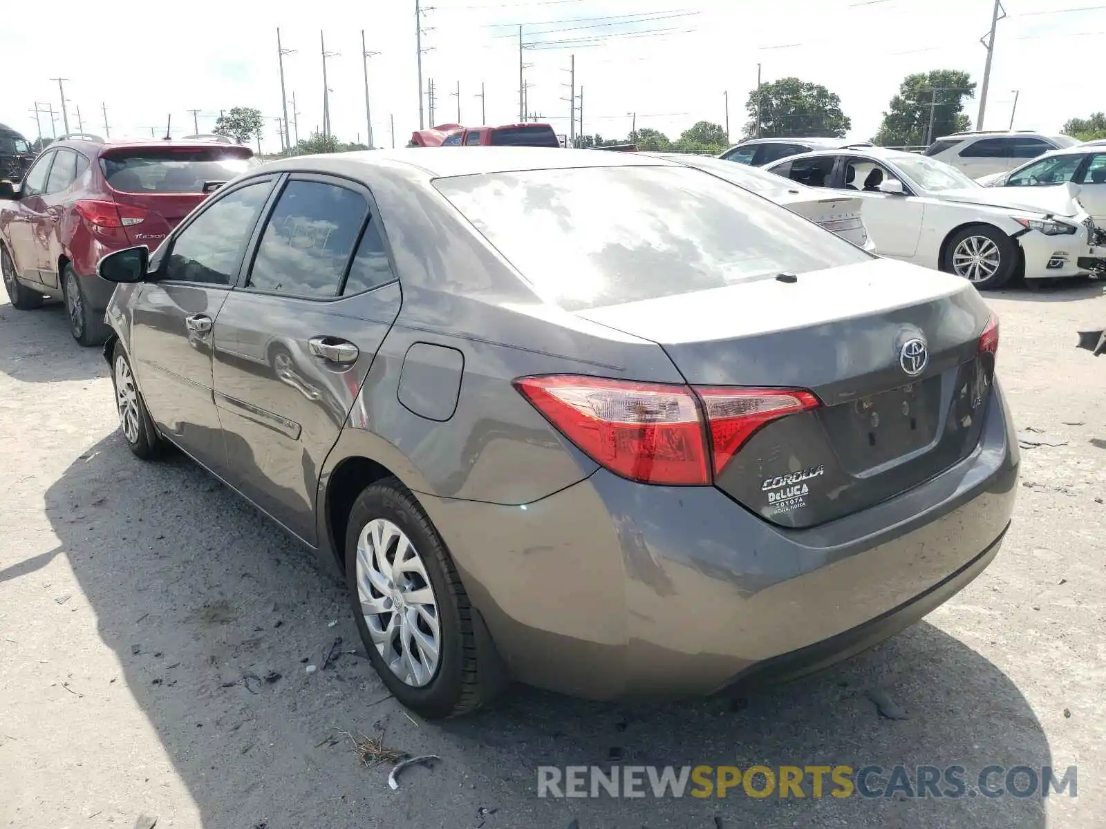 3 Photograph of a damaged car 2T1BURHE0KC203304 TOYOTA COROLLA 2019