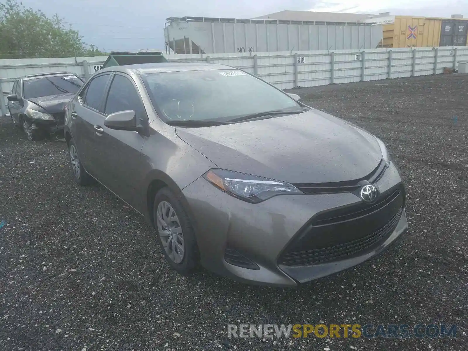 1 Photograph of a damaged car 2T1BURHE0KC204131 TOYOTA COROLLA 2019