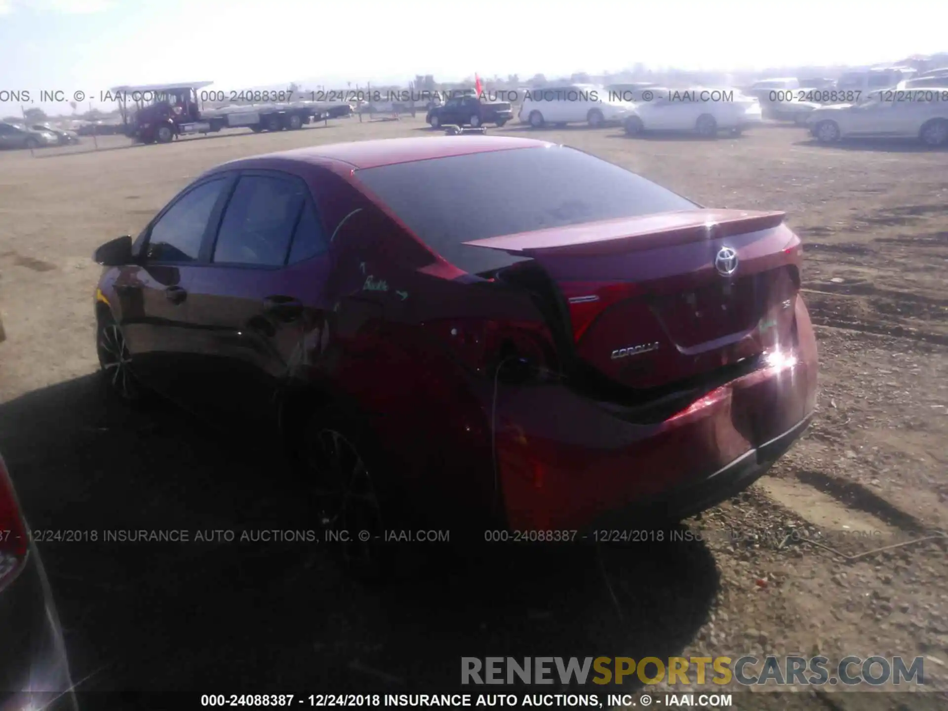 3 Photograph of a damaged car 2T1BURHE0KC204355 TOYOTA COROLLA 2019