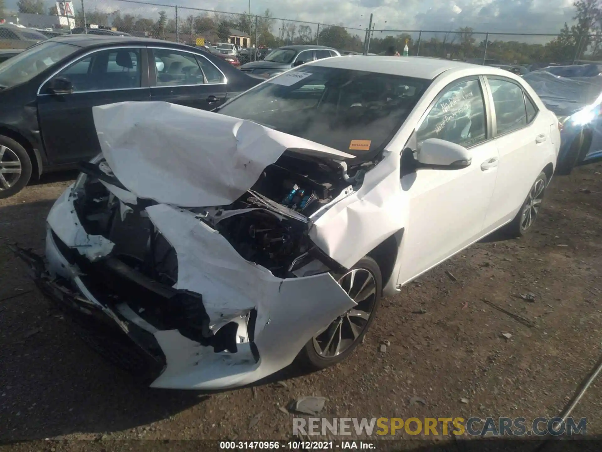 2 Photograph of a damaged car 2T1BURHE0KC204940 TOYOTA COROLLA 2019