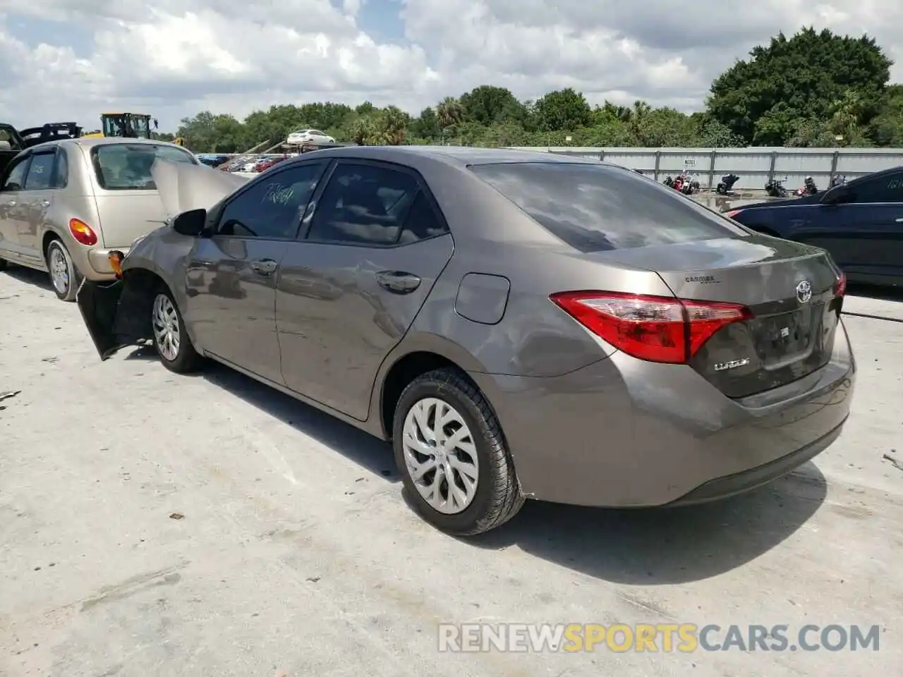 3 Photograph of a damaged car 2T1BURHE0KC205540 TOYOTA COROLLA 2019