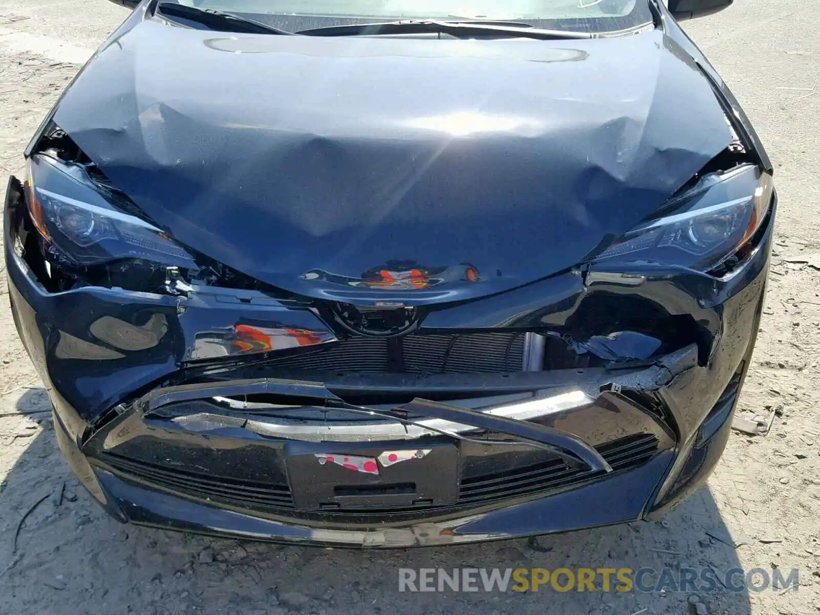 9 Photograph of a damaged car 2T1BURHE0KC206221 TOYOTA COROLLA 2019