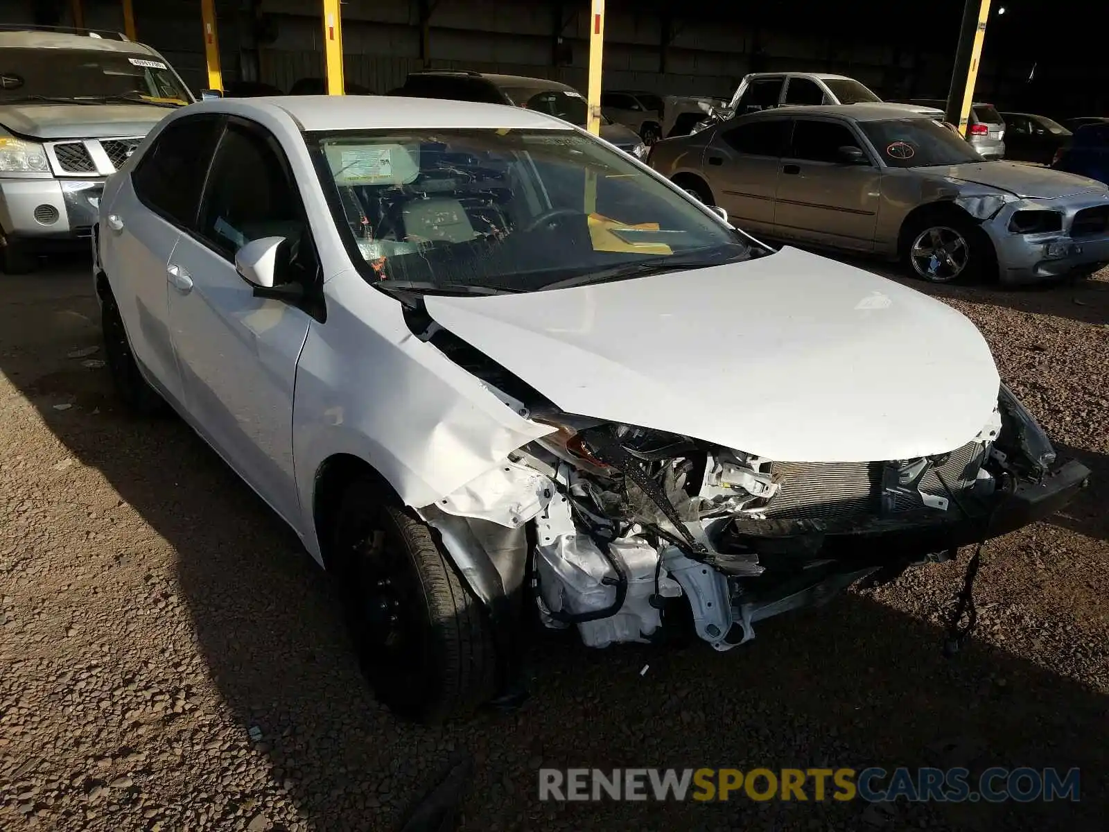 1 Photograph of a damaged car 2T1BURHE0KC206560 TOYOTA COROLLA 2019