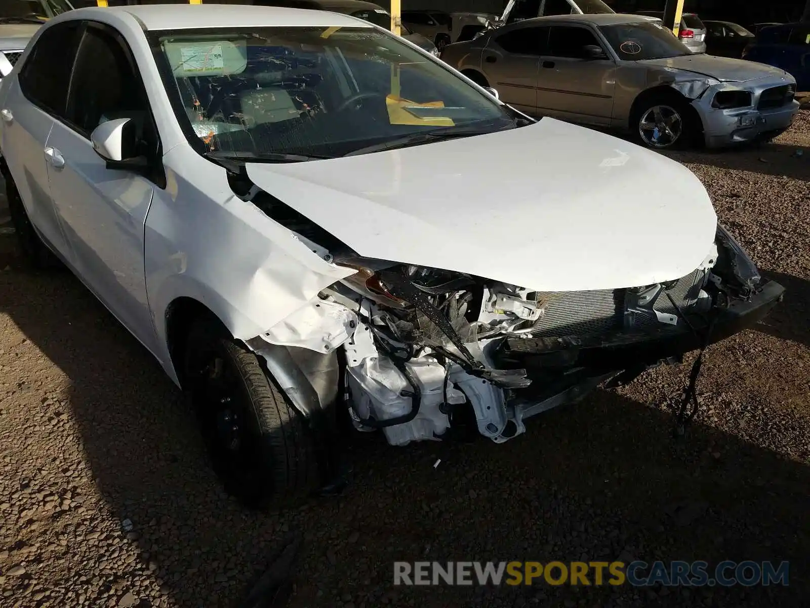 9 Photograph of a damaged car 2T1BURHE0KC206560 TOYOTA COROLLA 2019