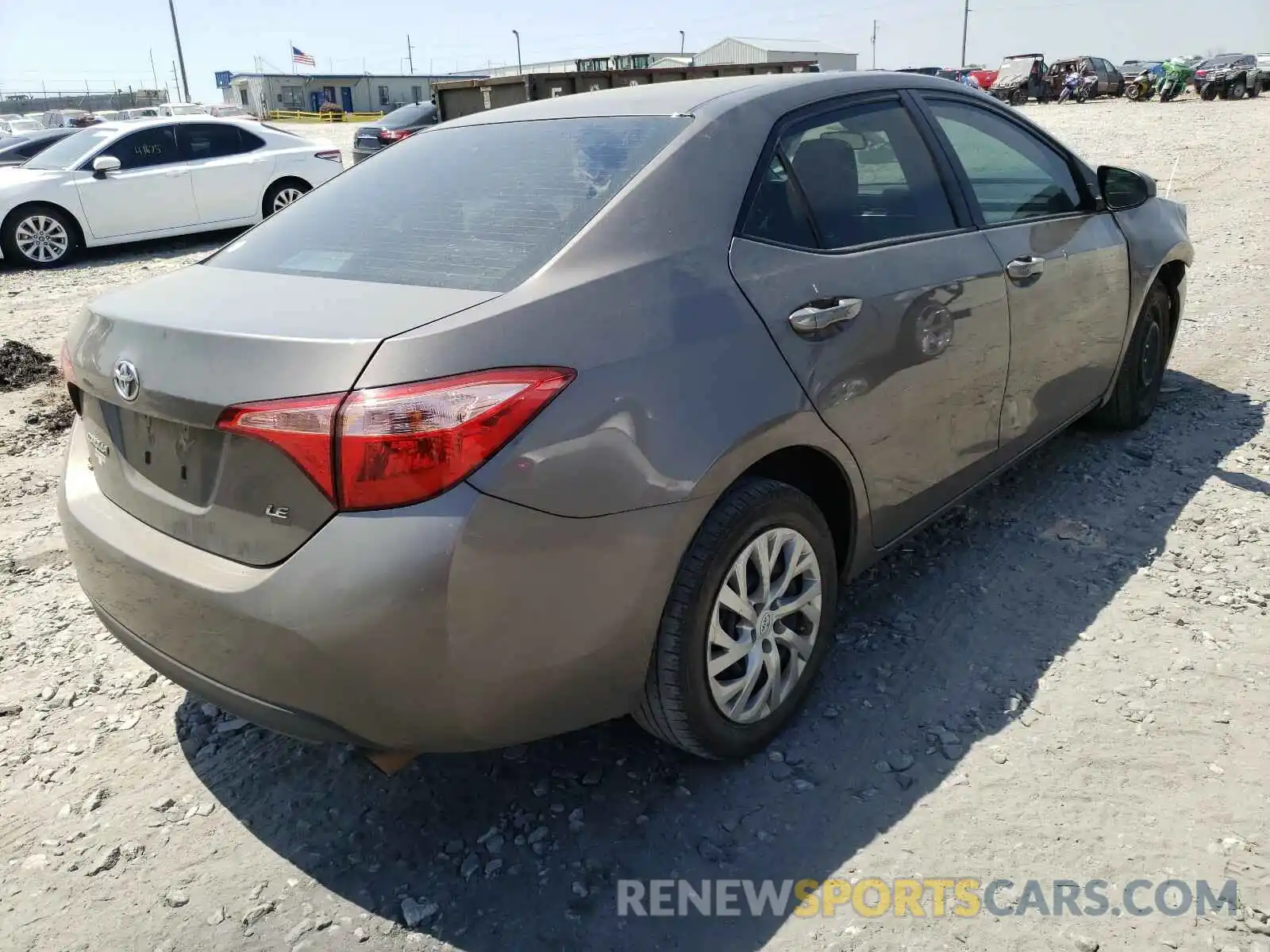 4 Photograph of a damaged car 2T1BURHE0KC207093 TOYOTA COROLLA 2019