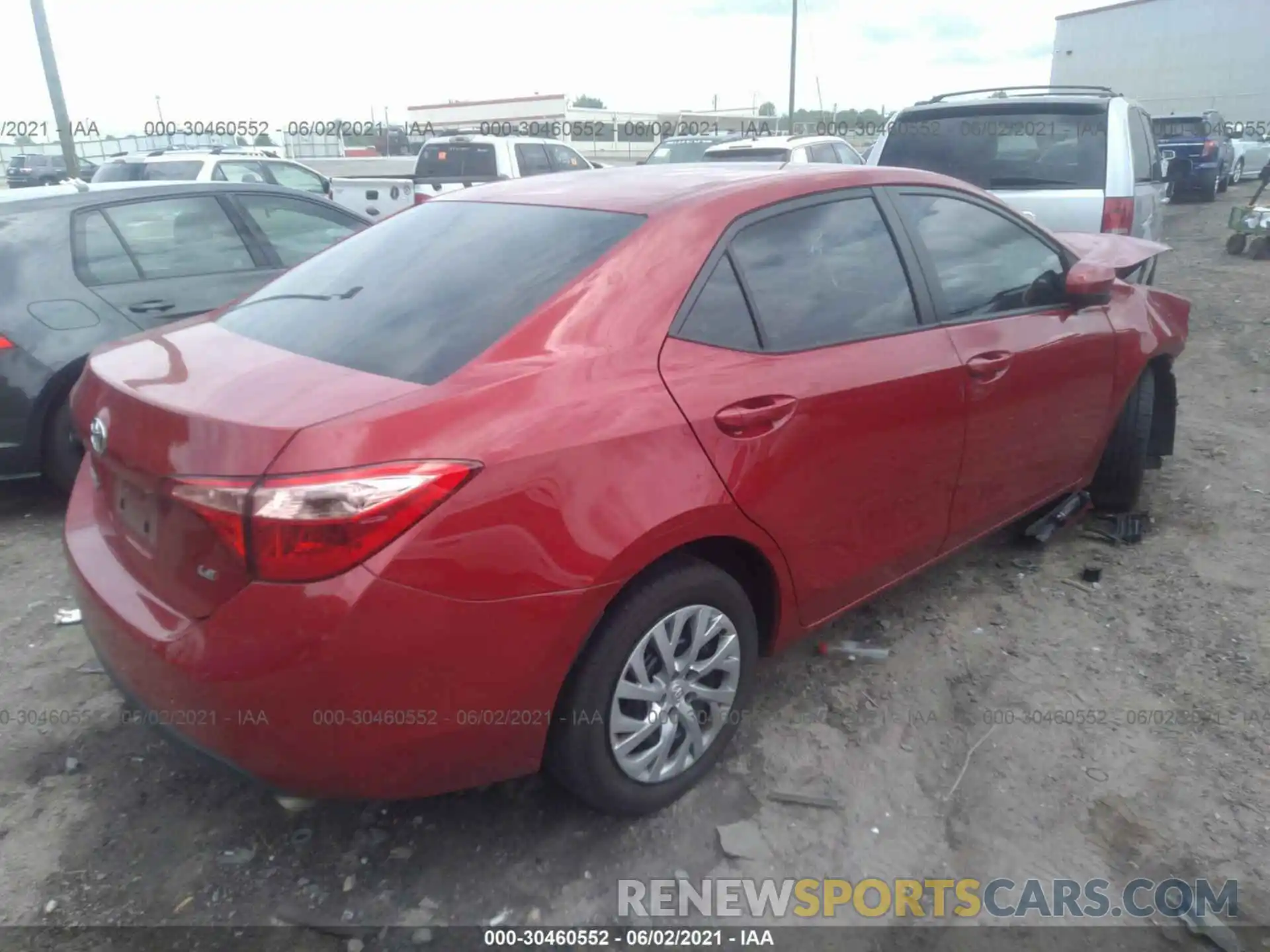 4 Photograph of a damaged car 2T1BURHE0KC207191 TOYOTA COROLLA 2019