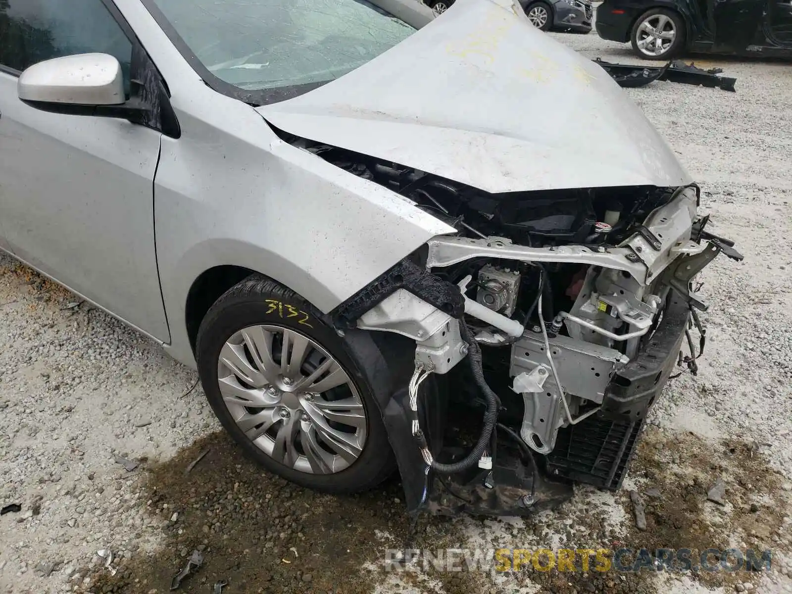 10 Photograph of a damaged car 2T1BURHE0KC207806 TOYOTA COROLLA 2019