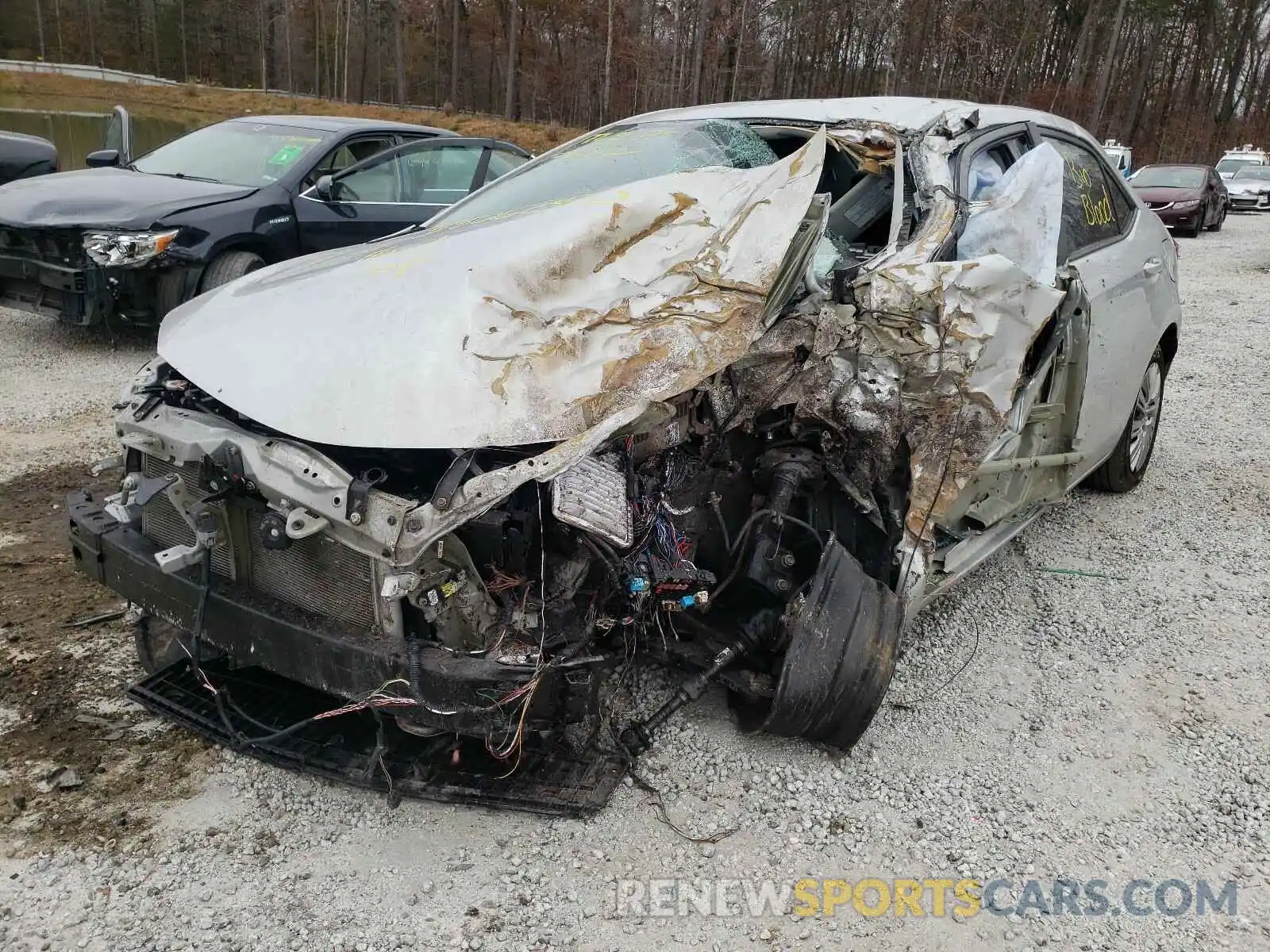 2 Photograph of a damaged car 2T1BURHE0KC207806 TOYOTA COROLLA 2019