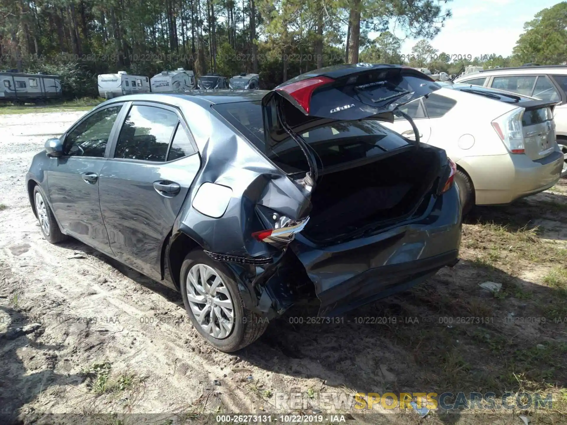 3 Photograph of a damaged car 2T1BURHE0KC209121 TOYOTA COROLLA 2019