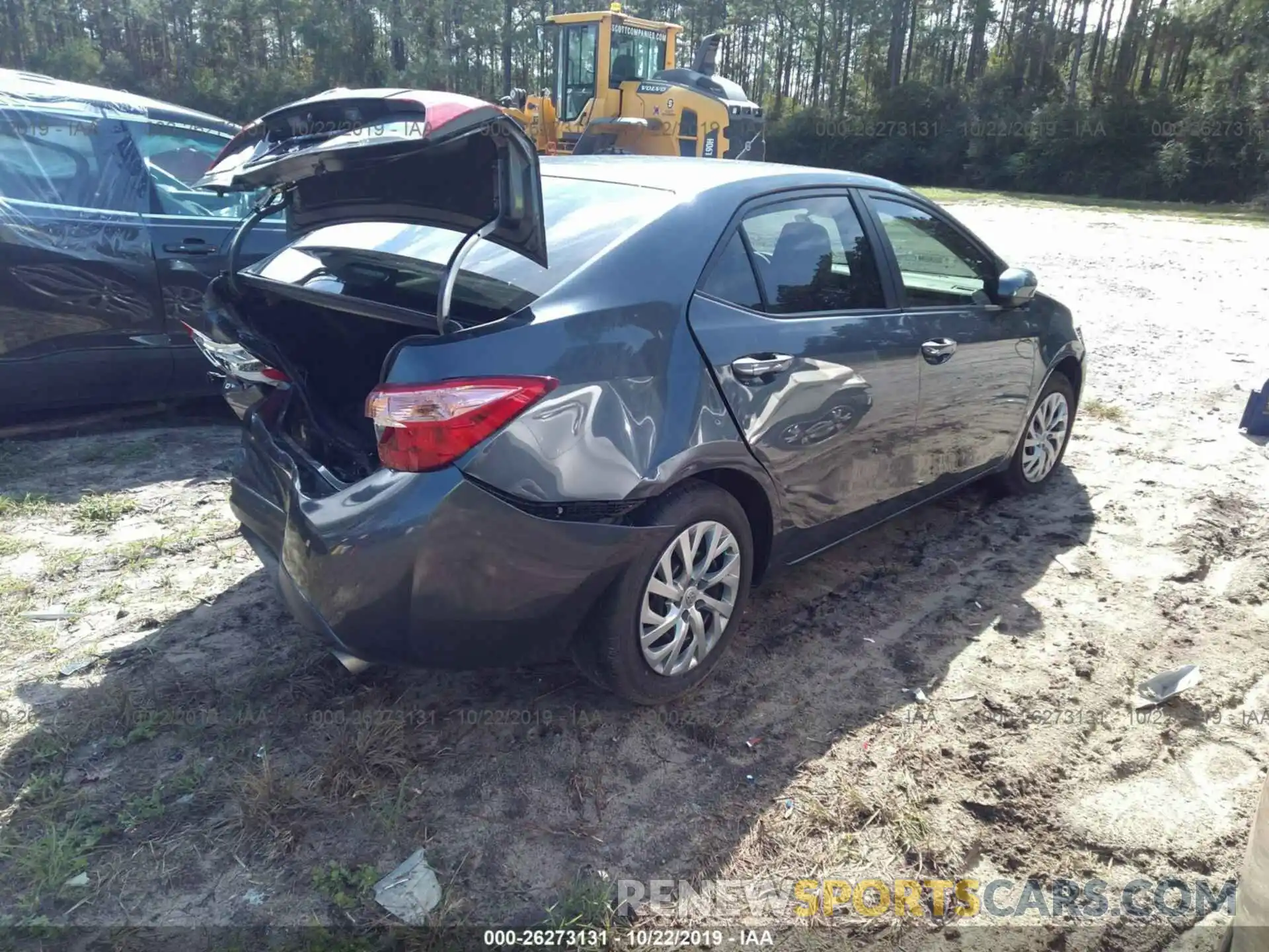 4 Photograph of a damaged car 2T1BURHE0KC209121 TOYOTA COROLLA 2019