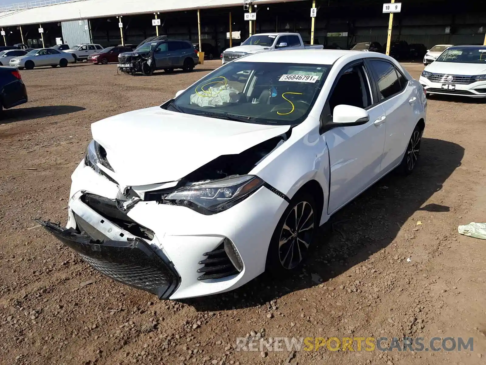 2 Photograph of a damaged car 2T1BURHE0KC210141 TOYOTA COROLLA 2019