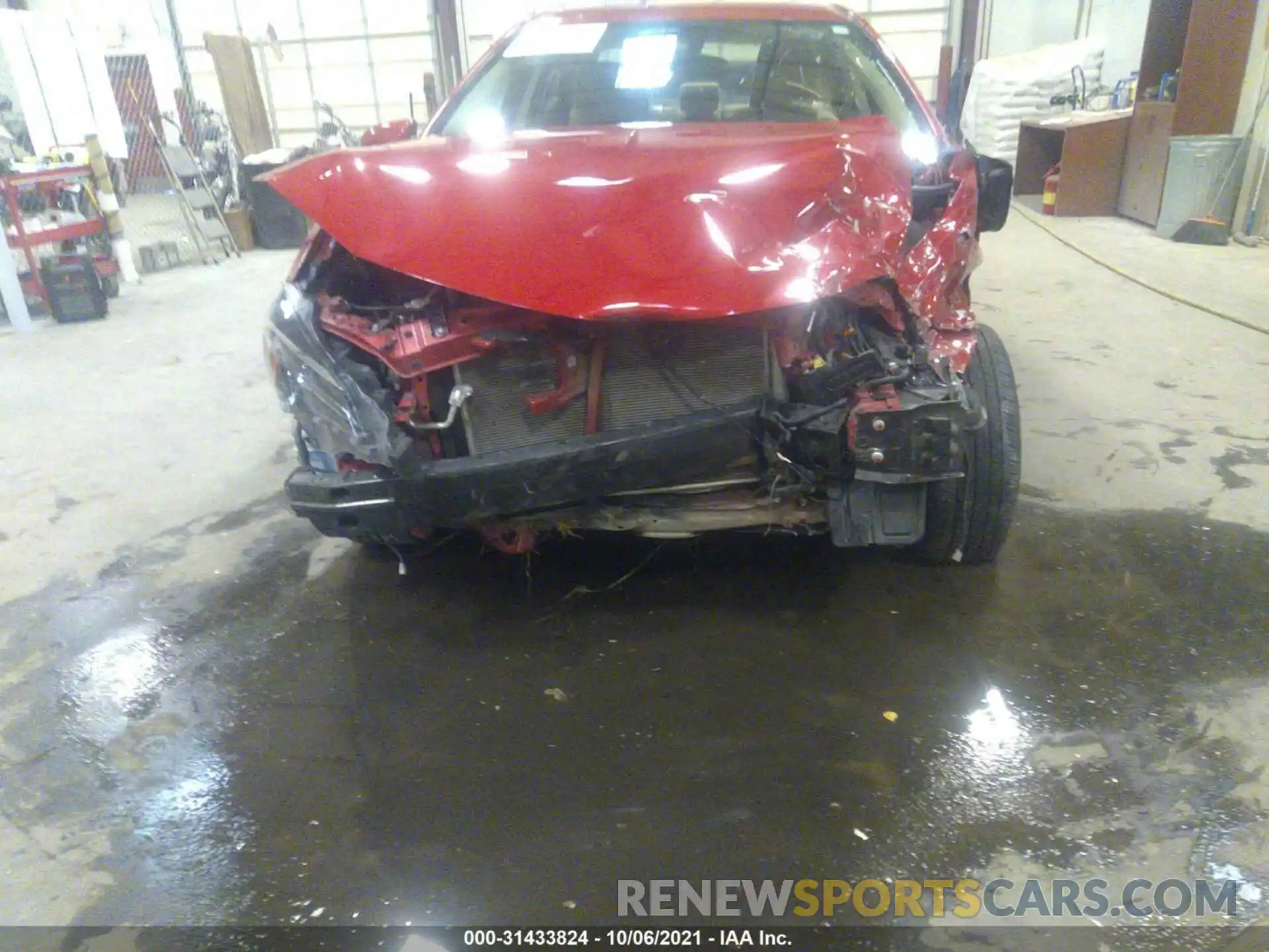 6 Photograph of a damaged car 2T1BURHE0KC211743 TOYOTA COROLLA 2019