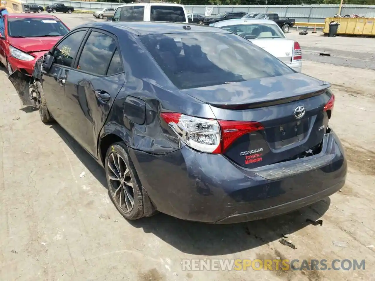 3 Photograph of a damaged car 2T1BURHE0KC211869 TOYOTA COROLLA 2019