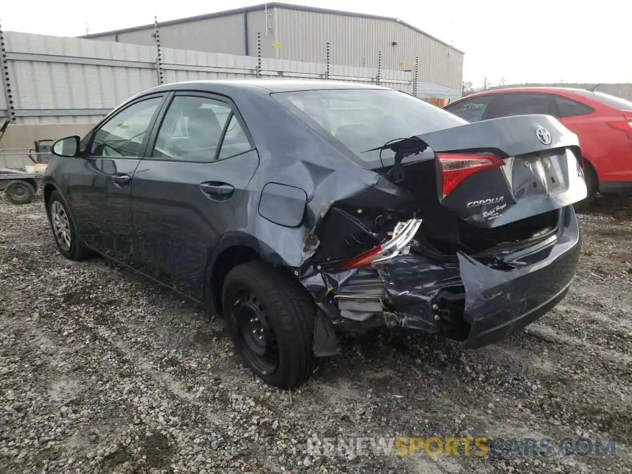 3 Photograph of a damaged car 2T1BURHE0KC212942 TOYOTA COROLLA 2019