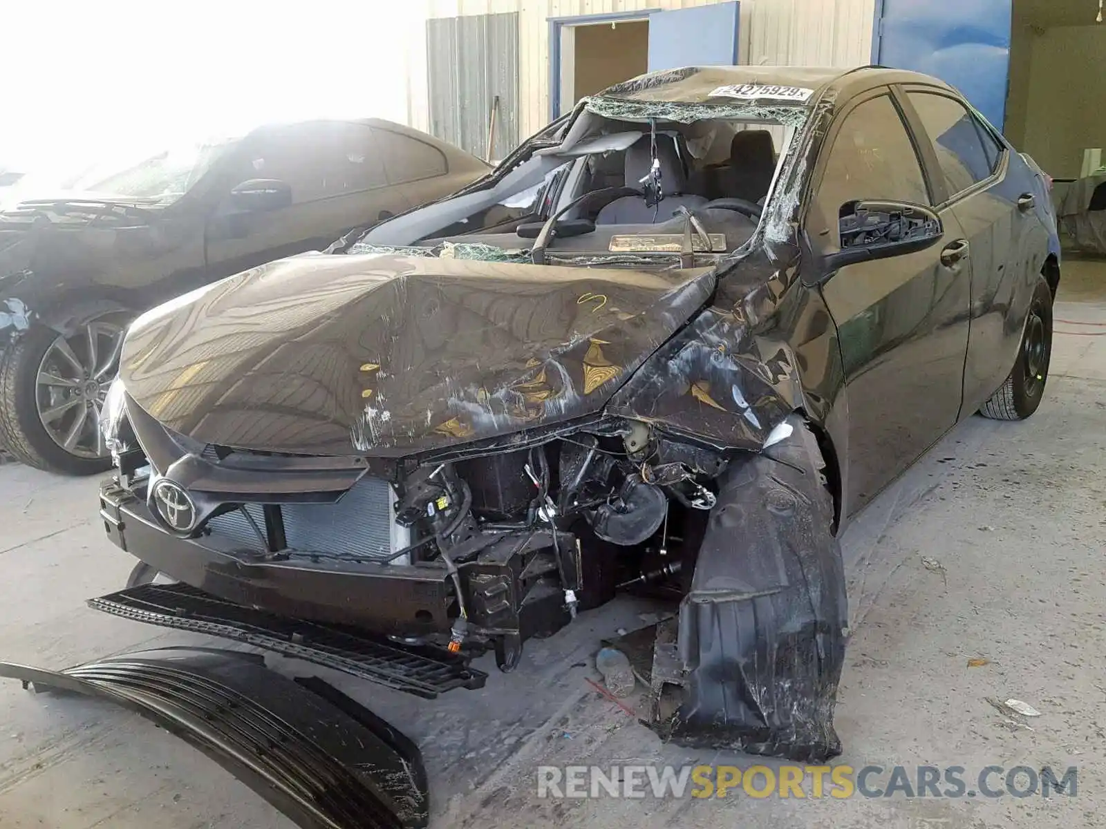 2 Photograph of a damaged car 2T1BURHE0KC213167 TOYOTA COROLLA 2019