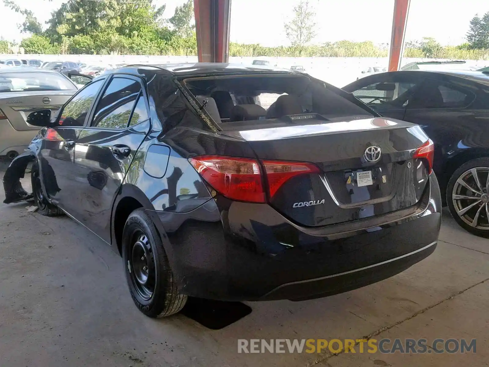 3 Photograph of a damaged car 2T1BURHE0KC213167 TOYOTA COROLLA 2019