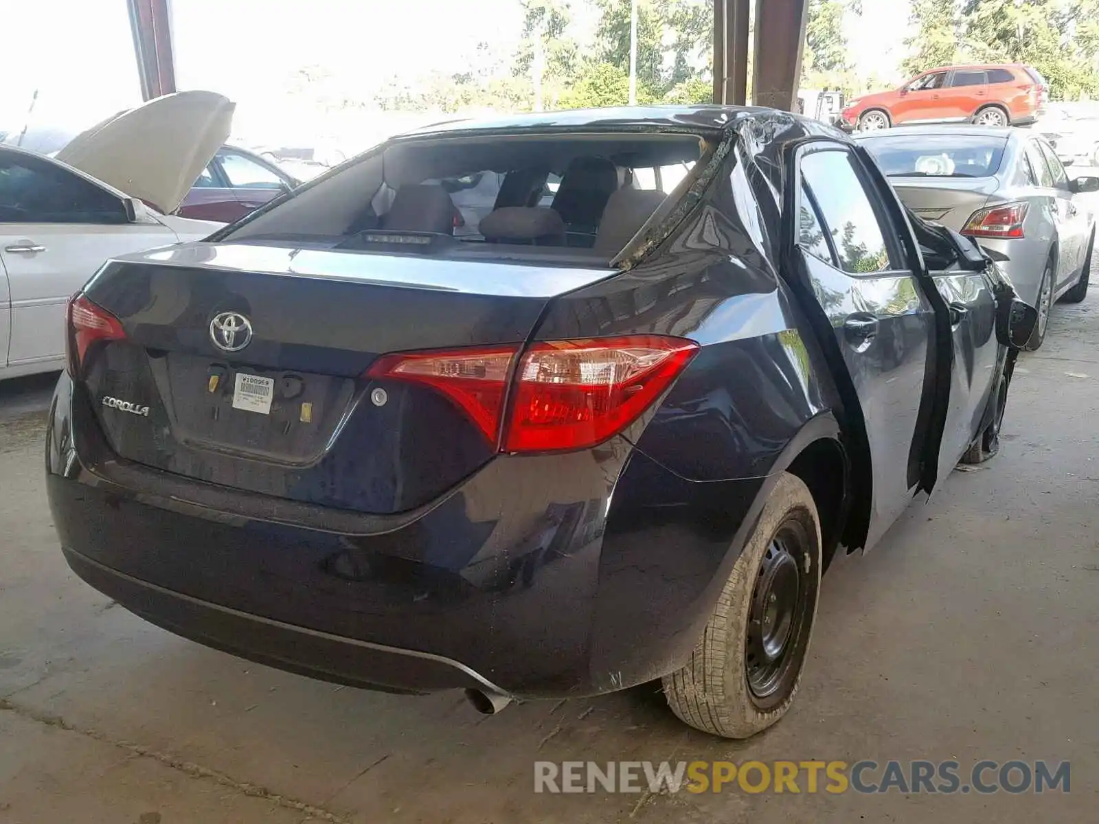 4 Photograph of a damaged car 2T1BURHE0KC213167 TOYOTA COROLLA 2019