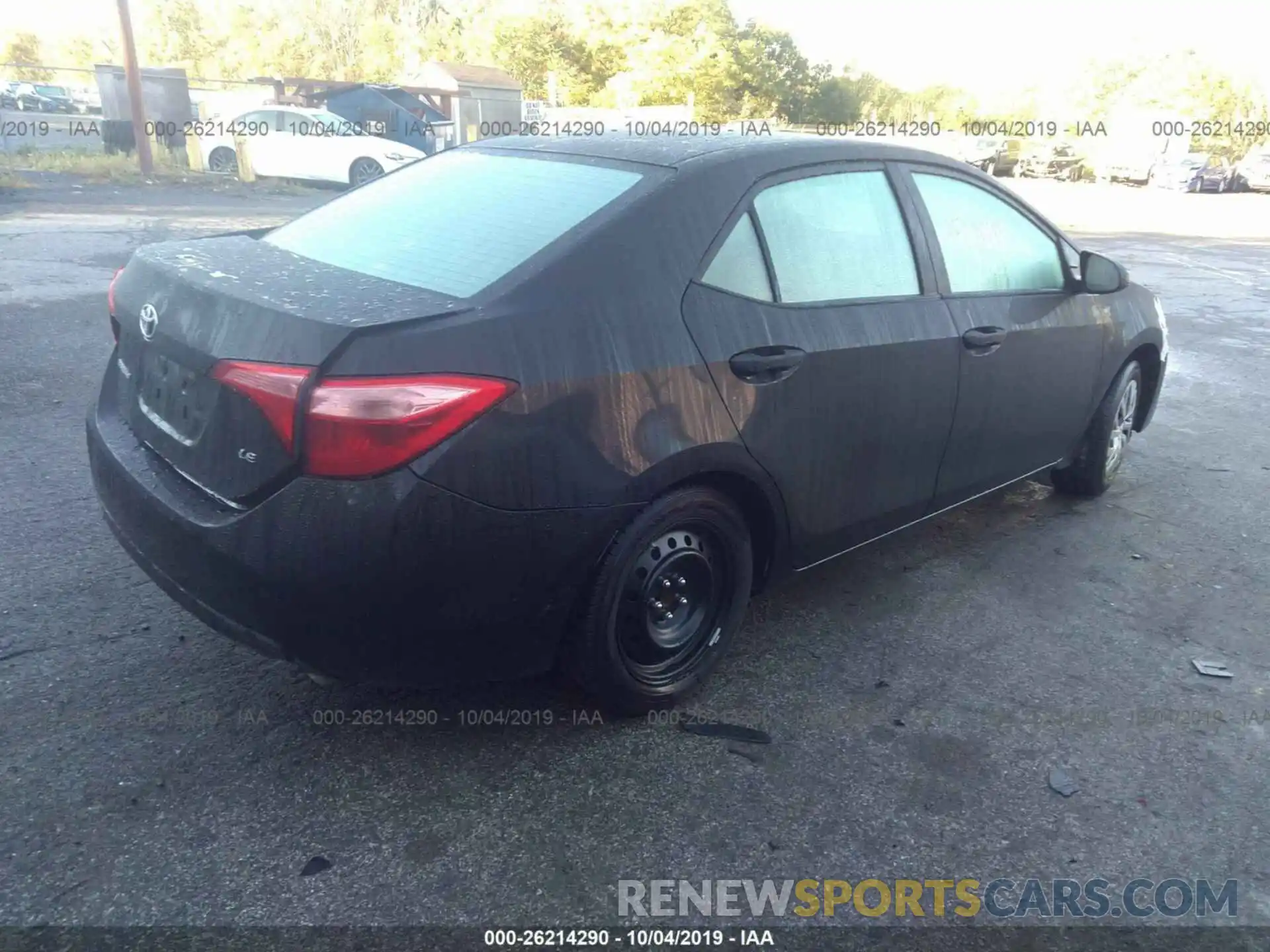 4 Photograph of a damaged car 2T1BURHE0KC213296 TOYOTA COROLLA 2019