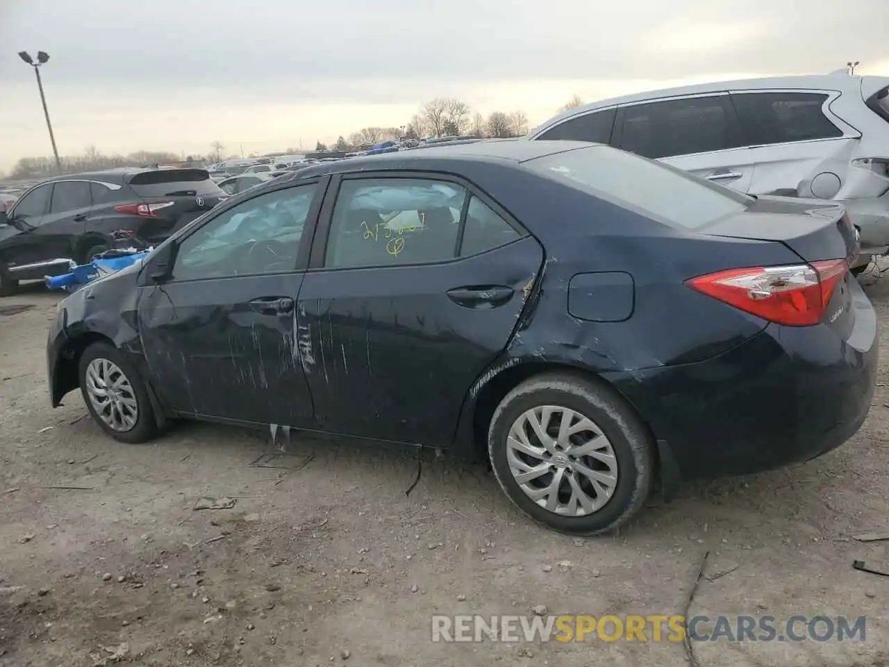 2 Photograph of a damaged car 2T1BURHE0KC213864 TOYOTA COROLLA 2019