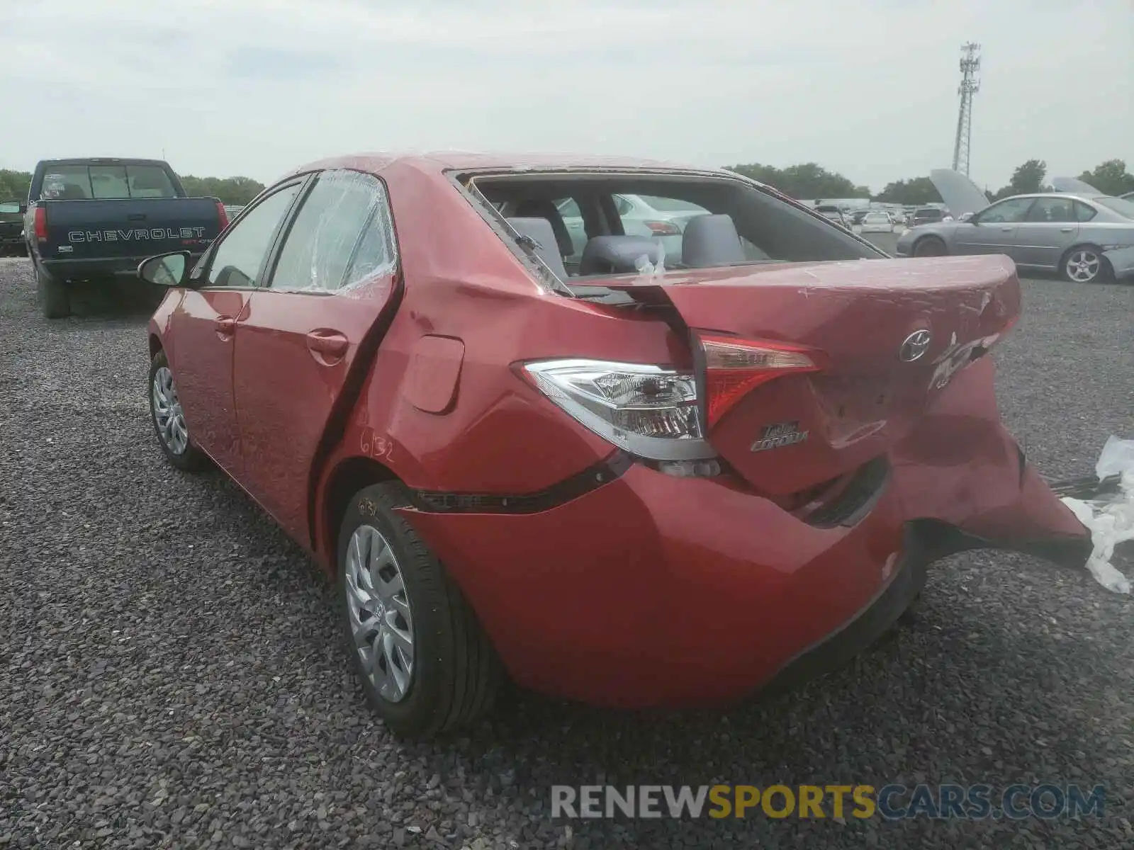 3 Photograph of a damaged car 2T1BURHE0KC214061 TOYOTA COROLLA 2019