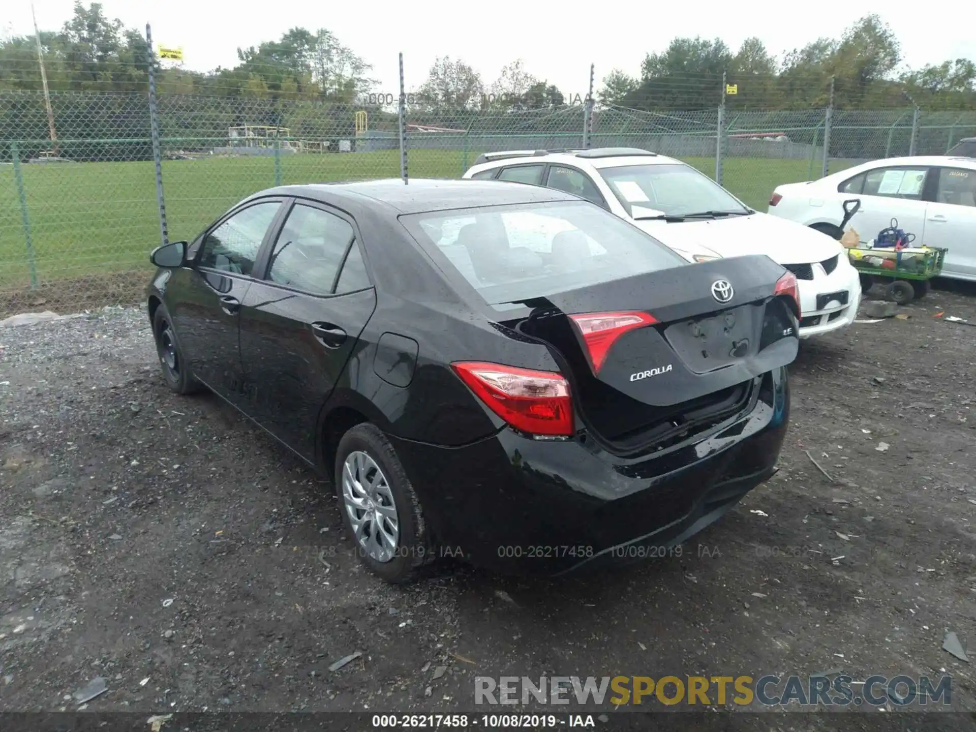 3 Photograph of a damaged car 2T1BURHE0KC214108 TOYOTA COROLLA 2019