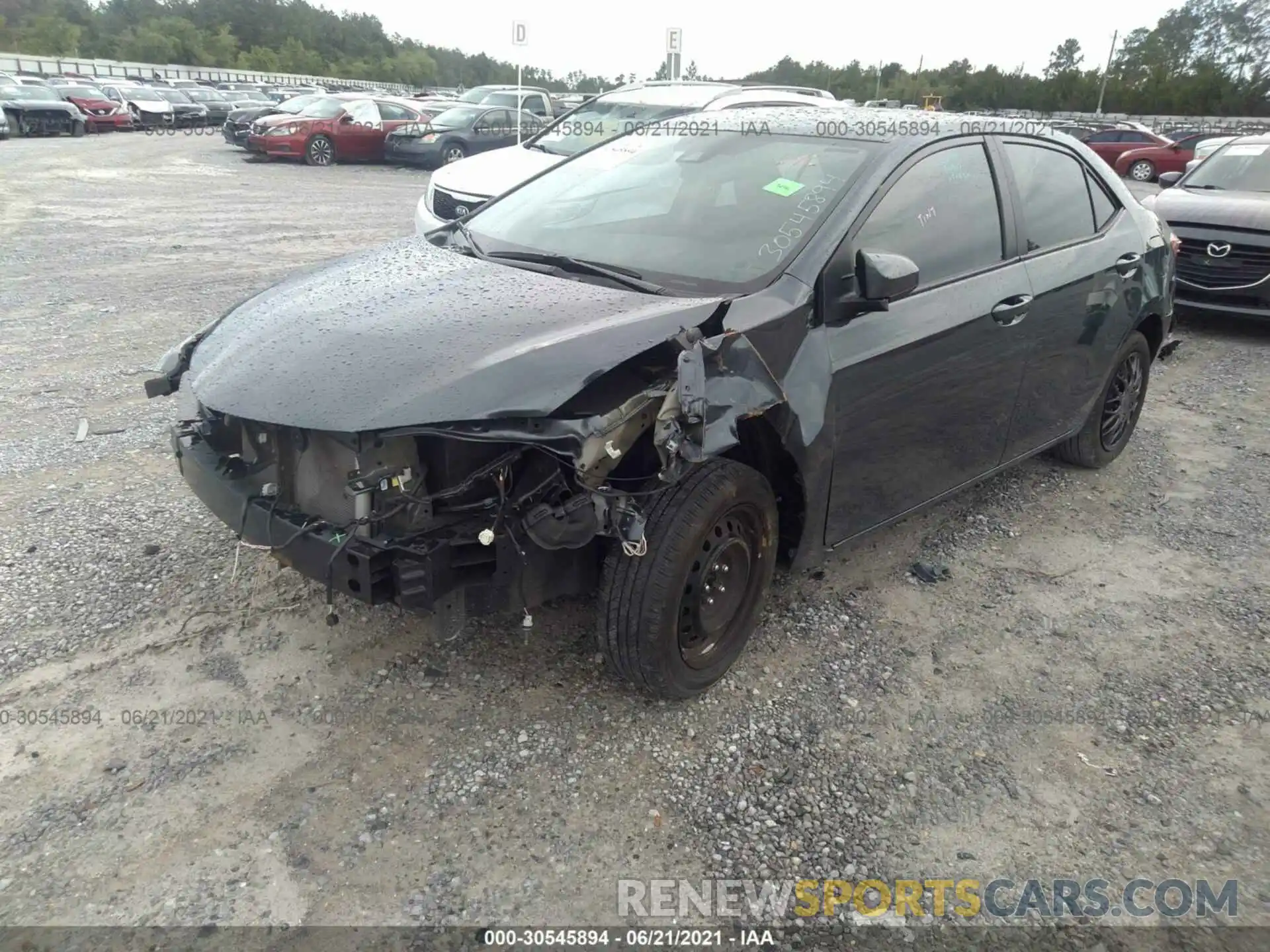 2 Photograph of a damaged car 2T1BURHE0KC214335 TOYOTA COROLLA 2019