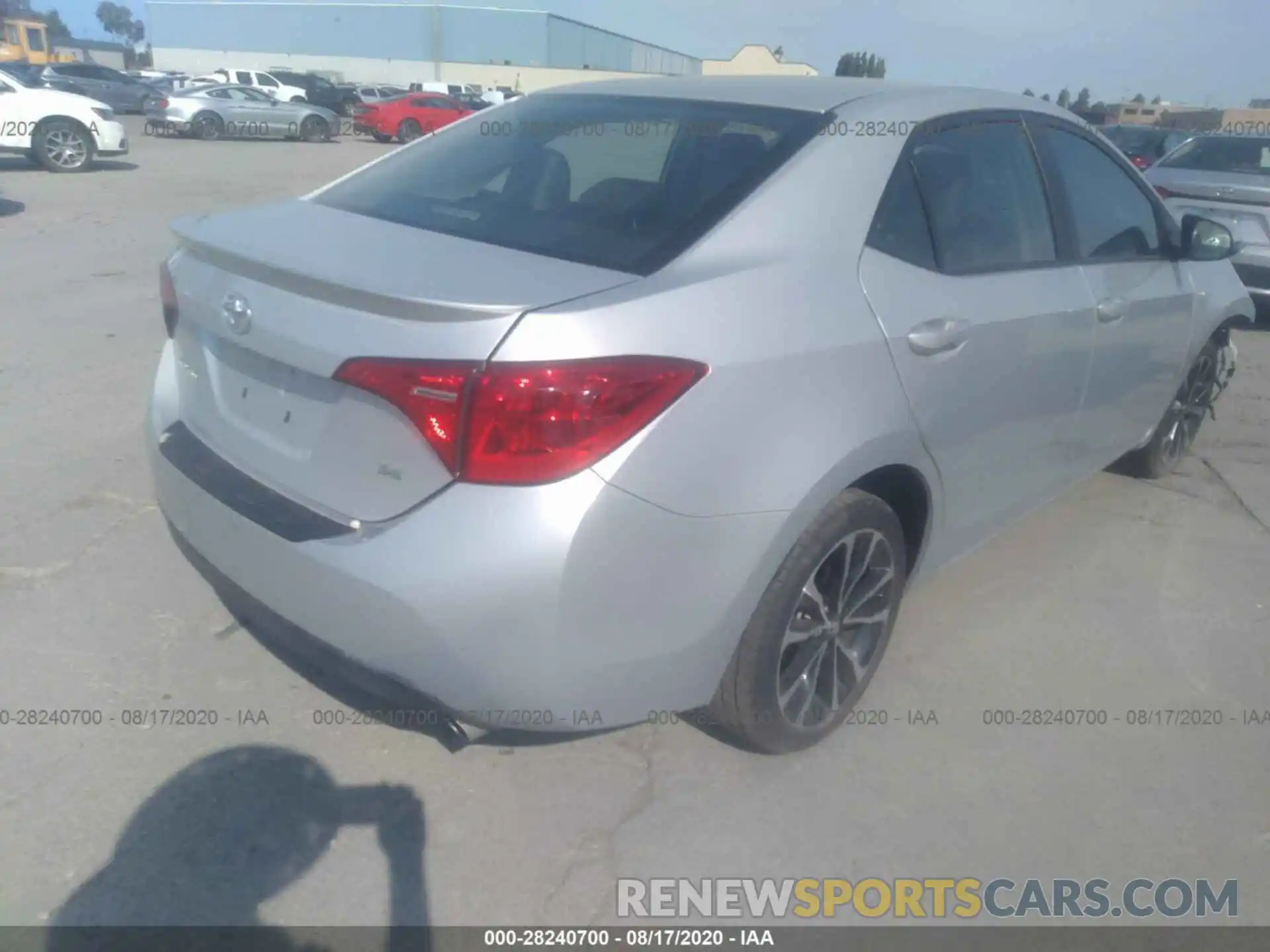 4 Photograph of a damaged car 2T1BURHE0KC214352 TOYOTA COROLLA 2019