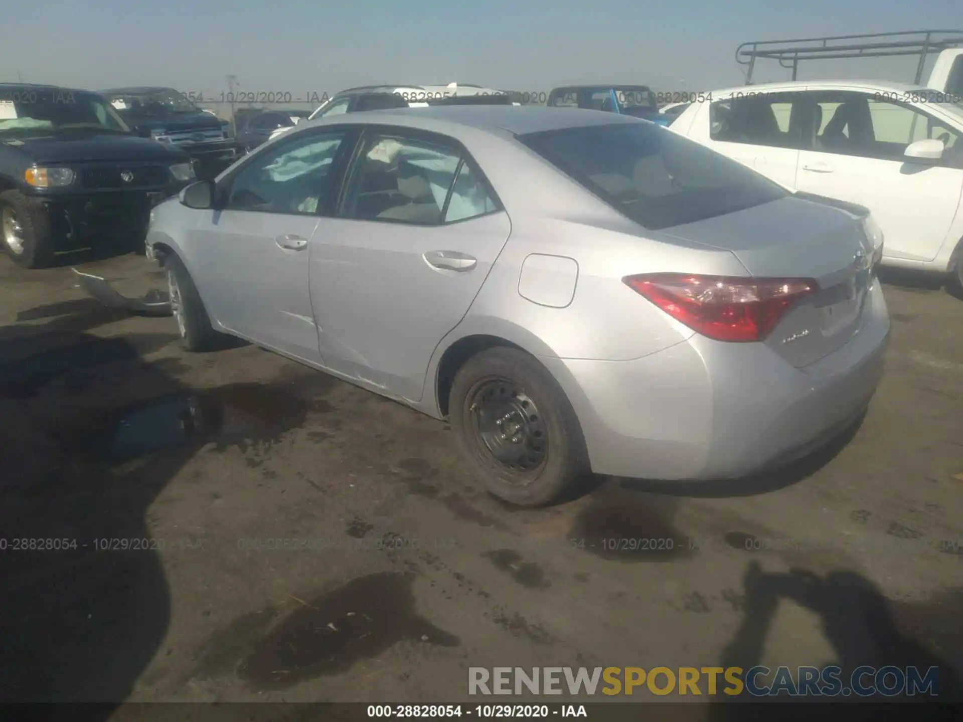 3 Photograph of a damaged car 2T1BURHE0KC214433 TOYOTA COROLLA 2019