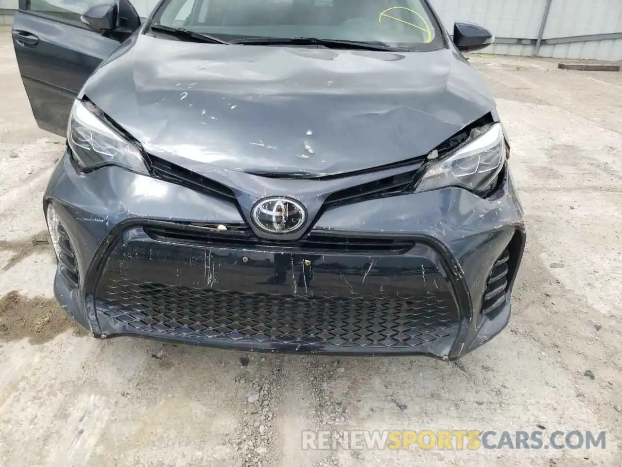 9 Photograph of a damaged car 2T1BURHE0KC214674 TOYOTA COROLLA 2019