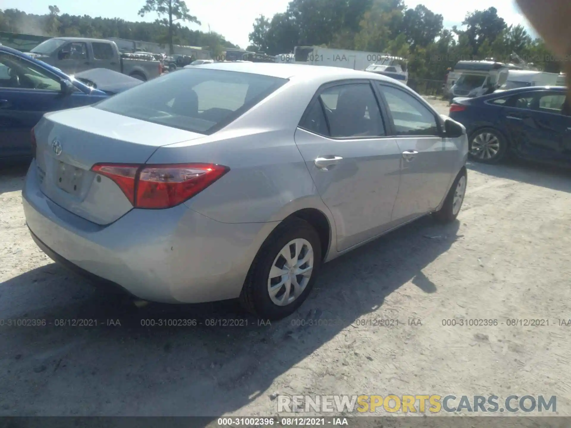 4 Photograph of a damaged car 2T1BURHE0KC214786 TOYOTA COROLLA 2019