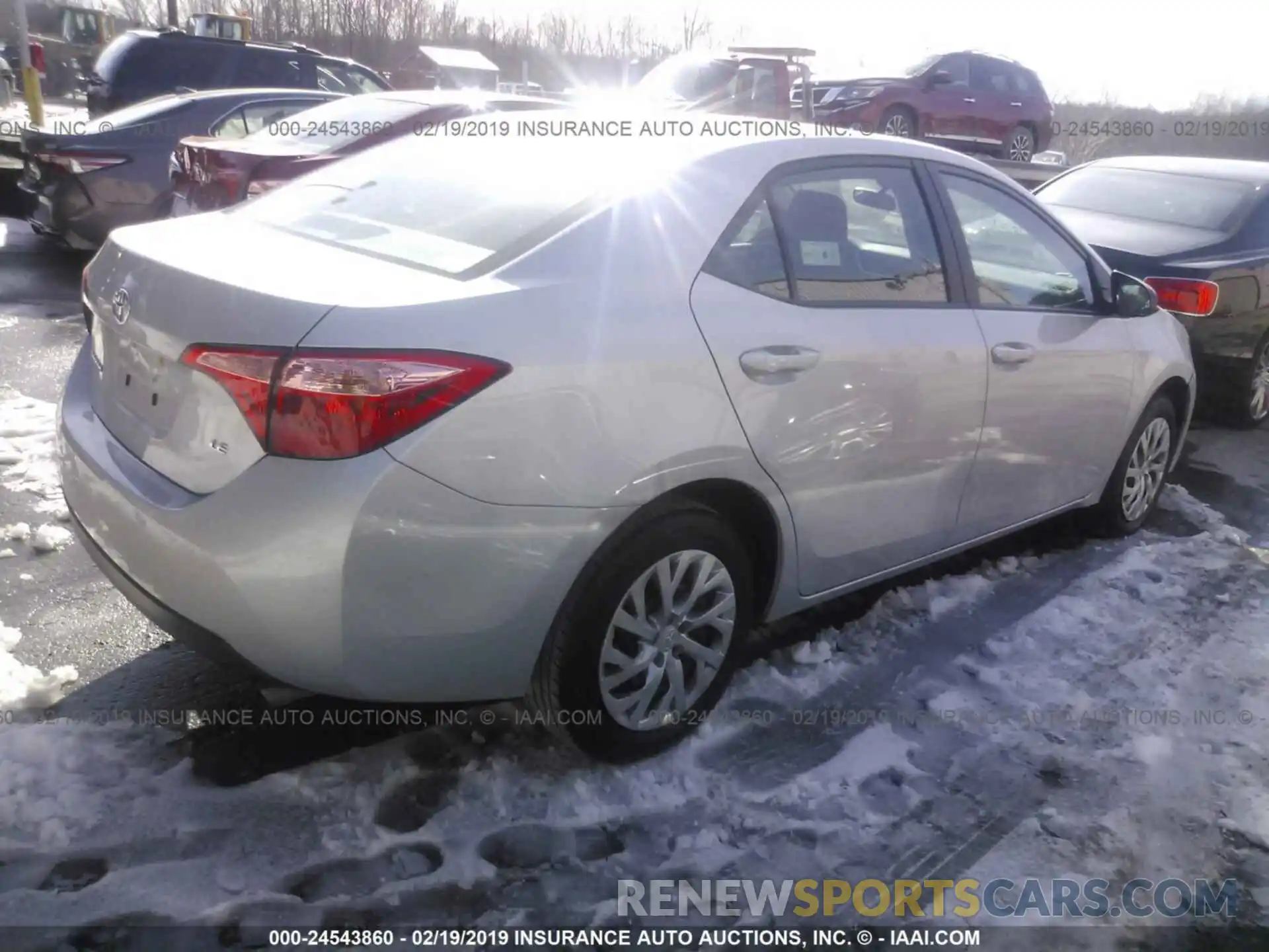 4 Photograph of a damaged car 2T1BURHE0KC215310 TOYOTA COROLLA 2019