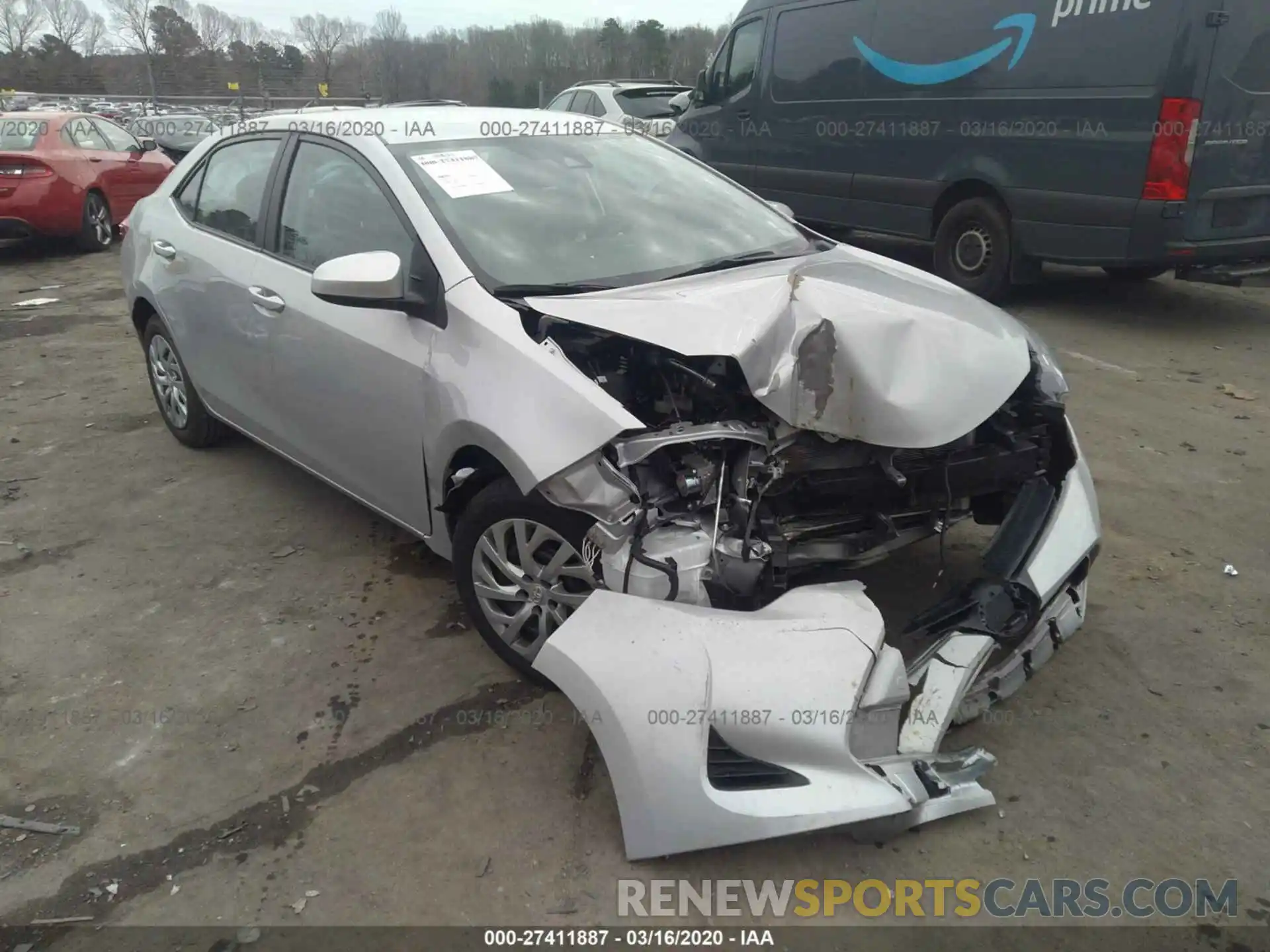 1 Photograph of a damaged car 2T1BURHE0KC215372 TOYOTA COROLLA 2019