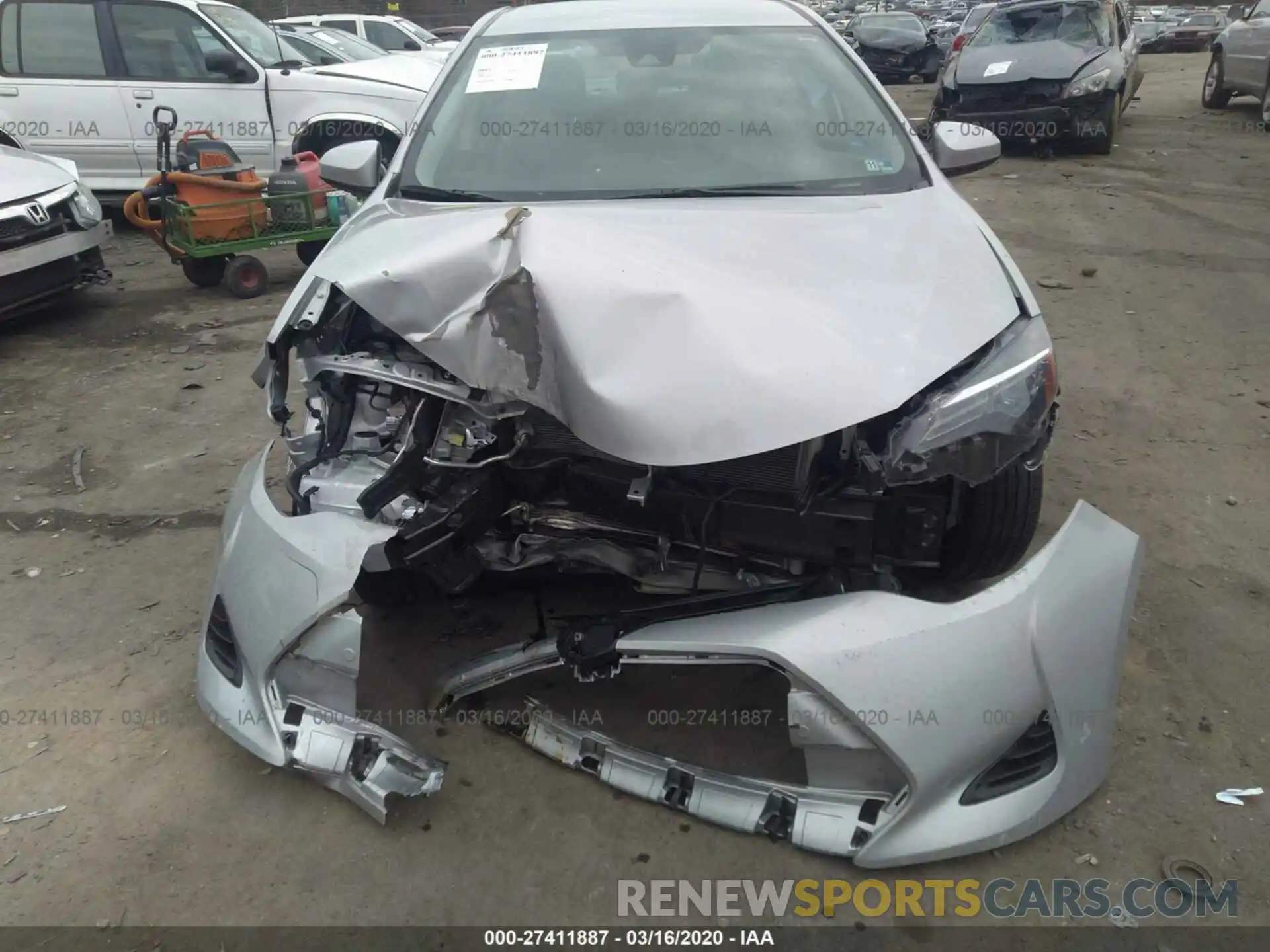 6 Photograph of a damaged car 2T1BURHE0KC215372 TOYOTA COROLLA 2019