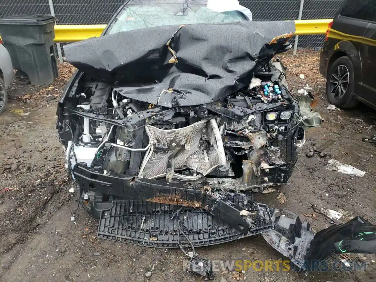 9 Photograph of a damaged car 2T1BURHE0KC215551 TOYOTA COROLLA 2019