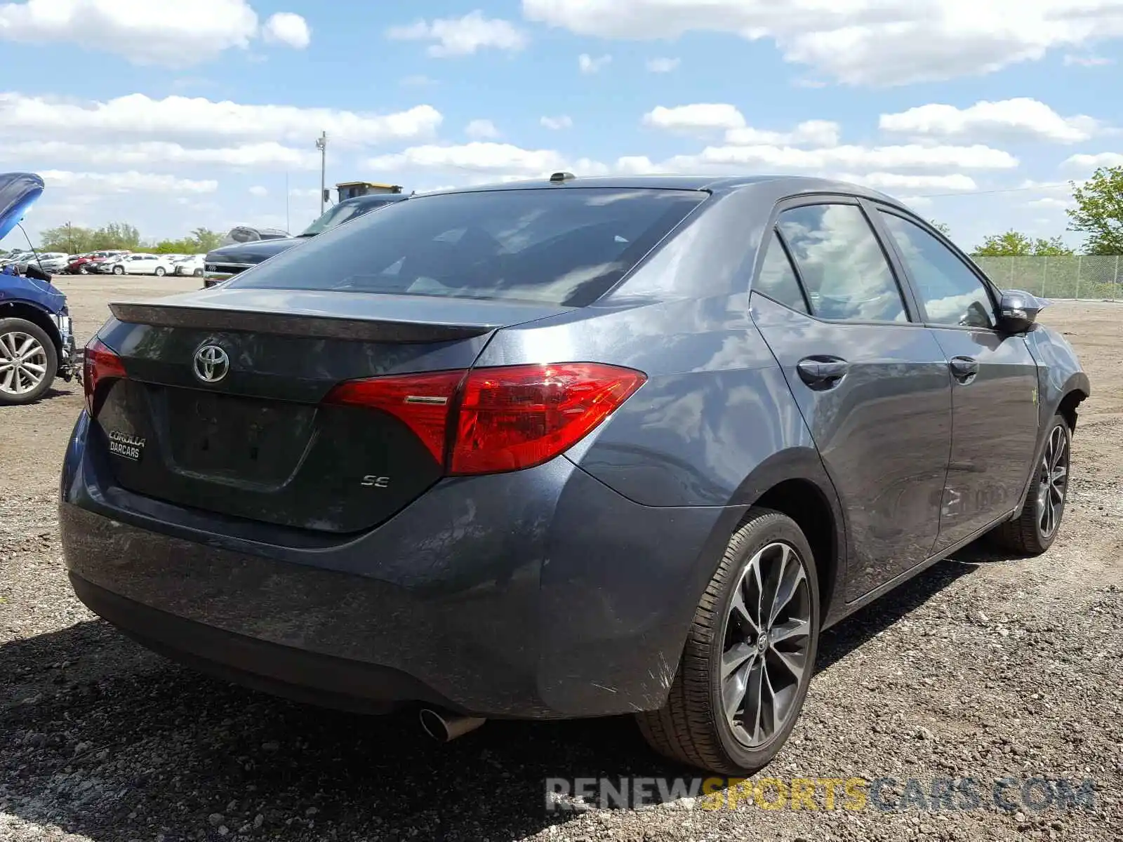 4 Photograph of a damaged car 2T1BURHE0KC215730 TOYOTA COROLLA 2019