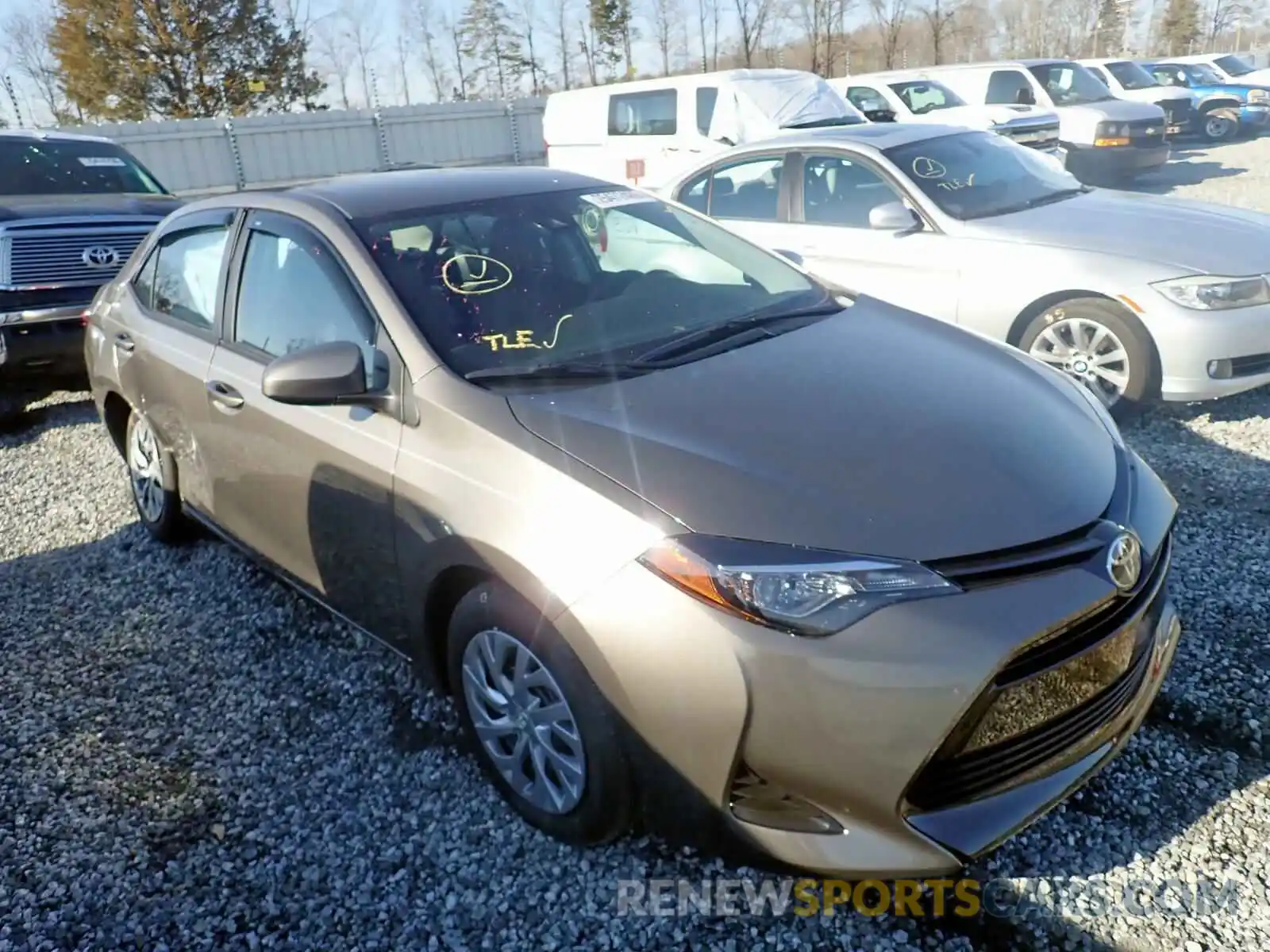 1 Photograph of a damaged car 2T1BURHE0KC215954 TOYOTA COROLLA 2019