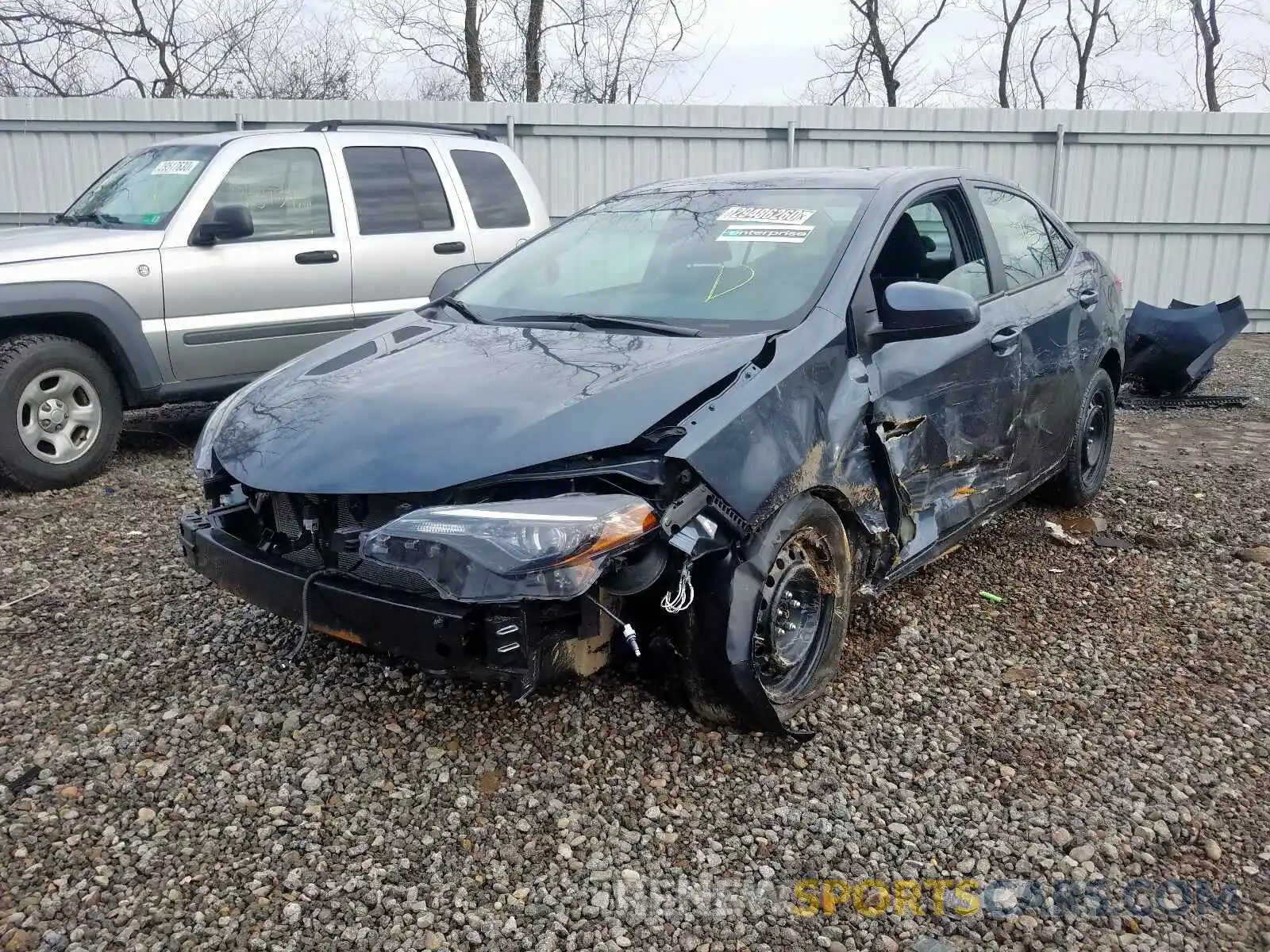 2 Photograph of a damaged car 2T1BURHE0KC216022 TOYOTA COROLLA 2019