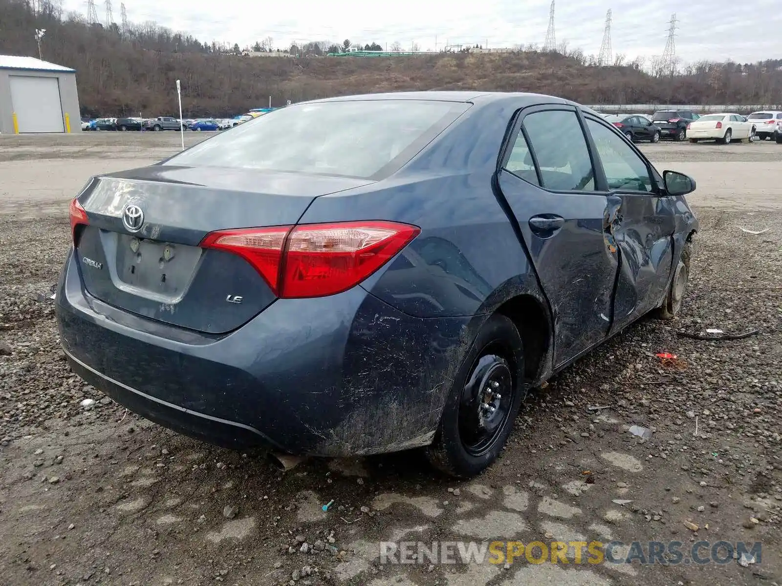 4 Photograph of a damaged car 2T1BURHE0KC216022 TOYOTA COROLLA 2019