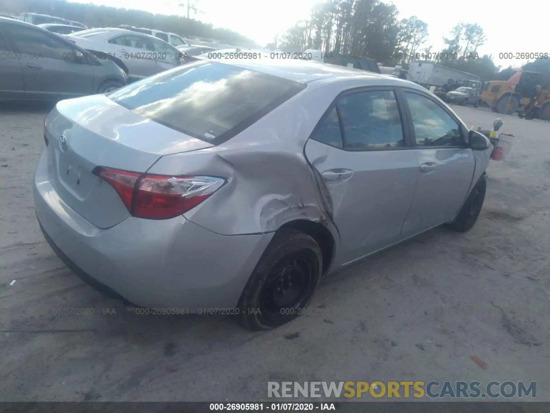 4 Photograph of a damaged car 2T1BURHE0KC217316 TOYOTA COROLLA 2019