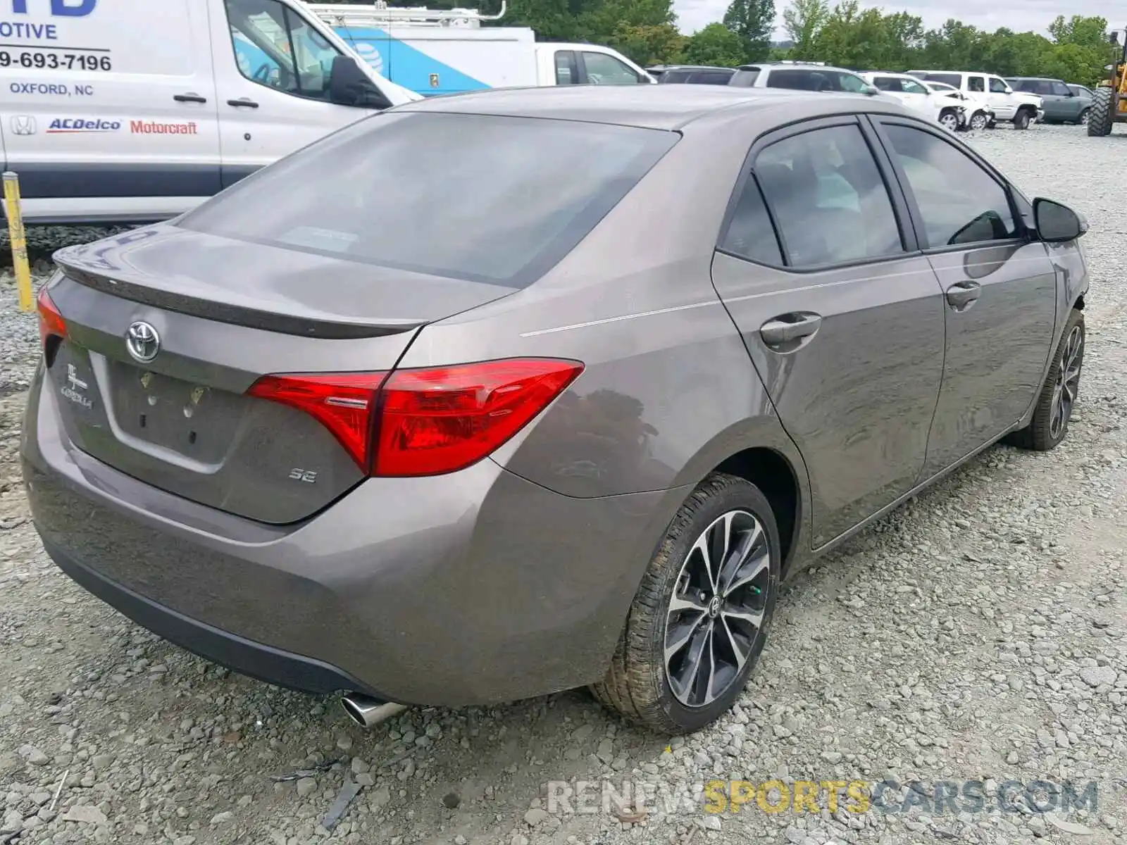 4 Photograph of a damaged car 2T1BURHE0KC217512 TOYOTA COROLLA 2019