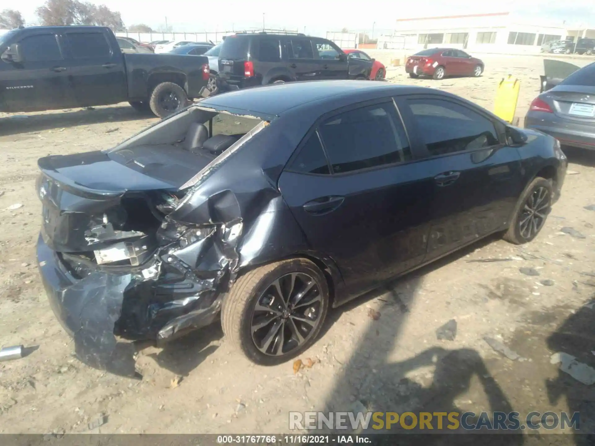 4 Photograph of a damaged car 2T1BURHE0KC217526 TOYOTA COROLLA 2019