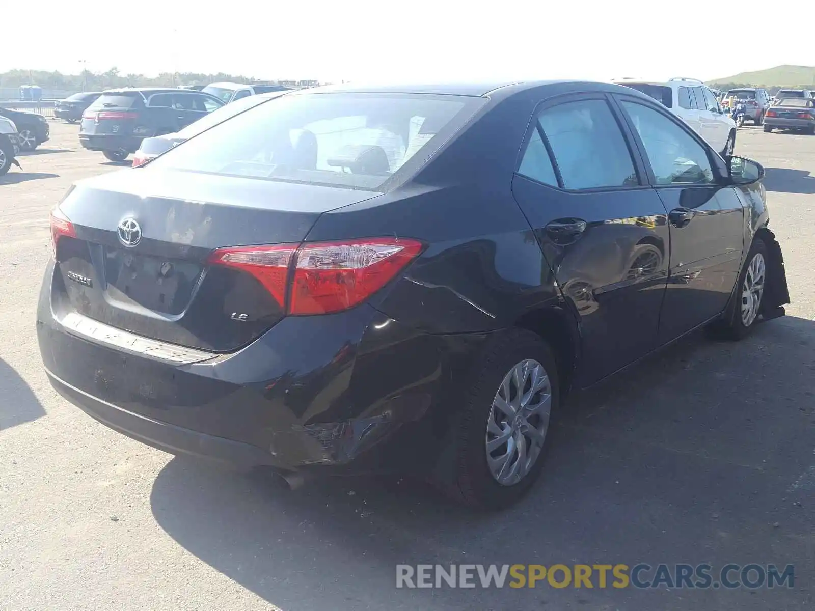 4 Photograph of a damaged car 2T1BURHE0KC217610 TOYOTA COROLLA 2019