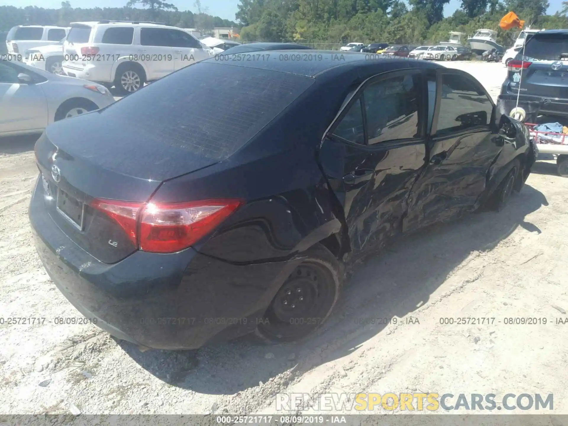 4 Photograph of a damaged car 2T1BURHE0KC217798 TOYOTA COROLLA 2019