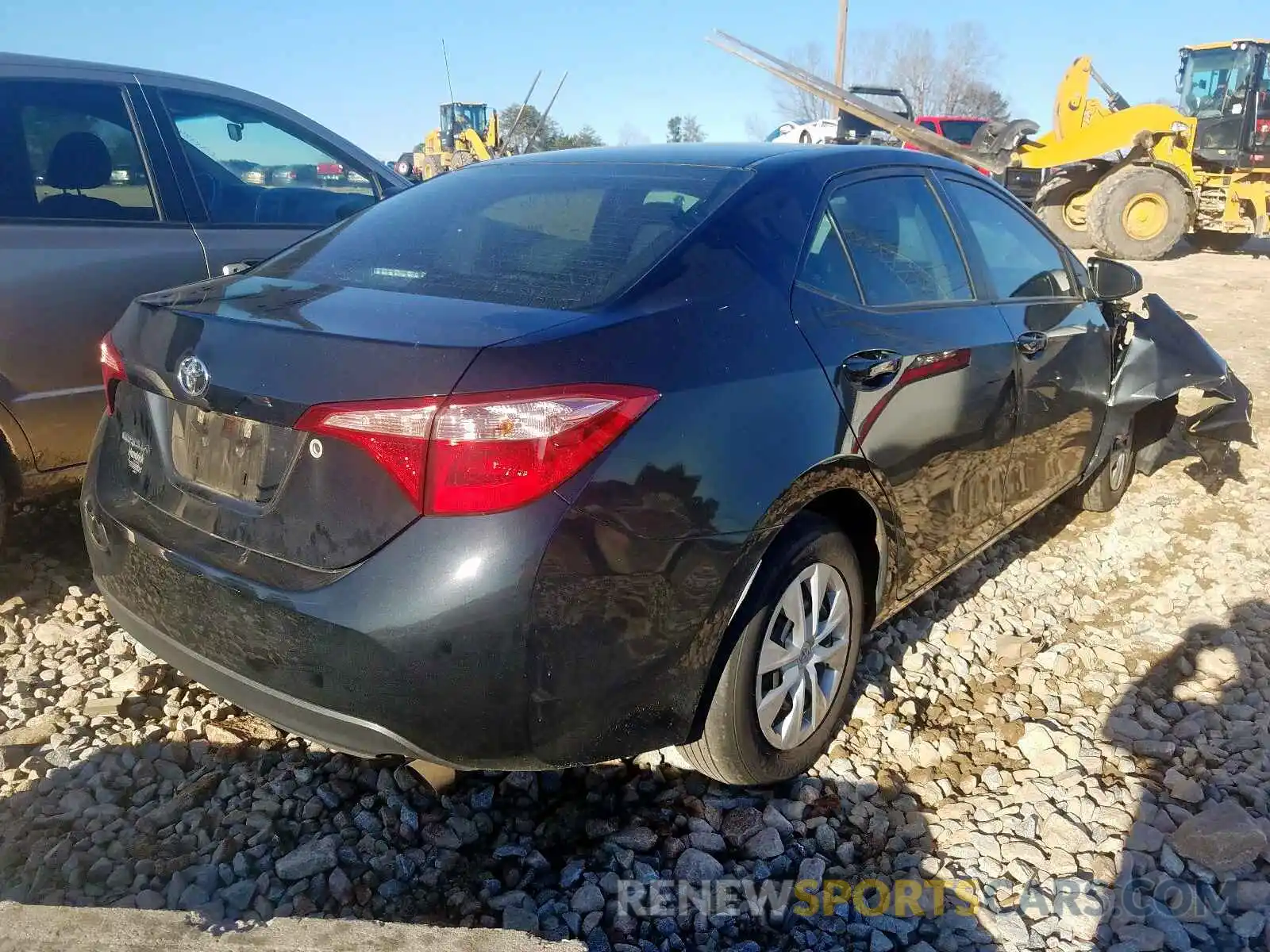 4 Photograph of a damaged car 2T1BURHE0KC218255 TOYOTA COROLLA 2019