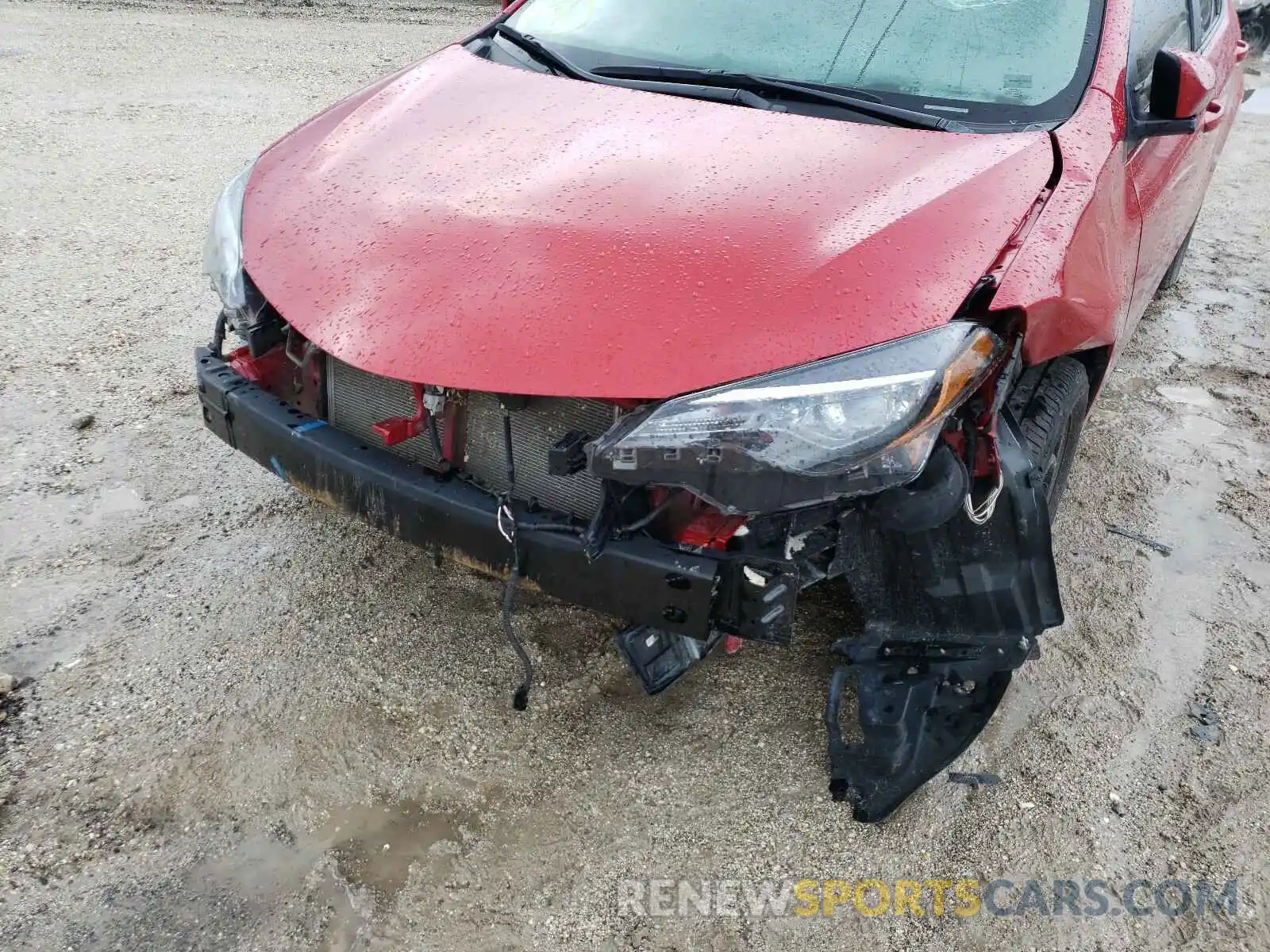 9 Photograph of a damaged car 2T1BURHE0KC218501 TOYOTA COROLLA 2019