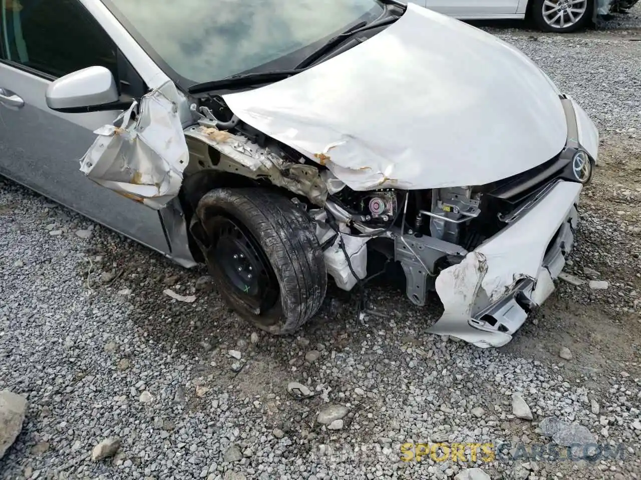 9 Photograph of a damaged car 2T1BURHE0KC219227 TOYOTA COROLLA 2019