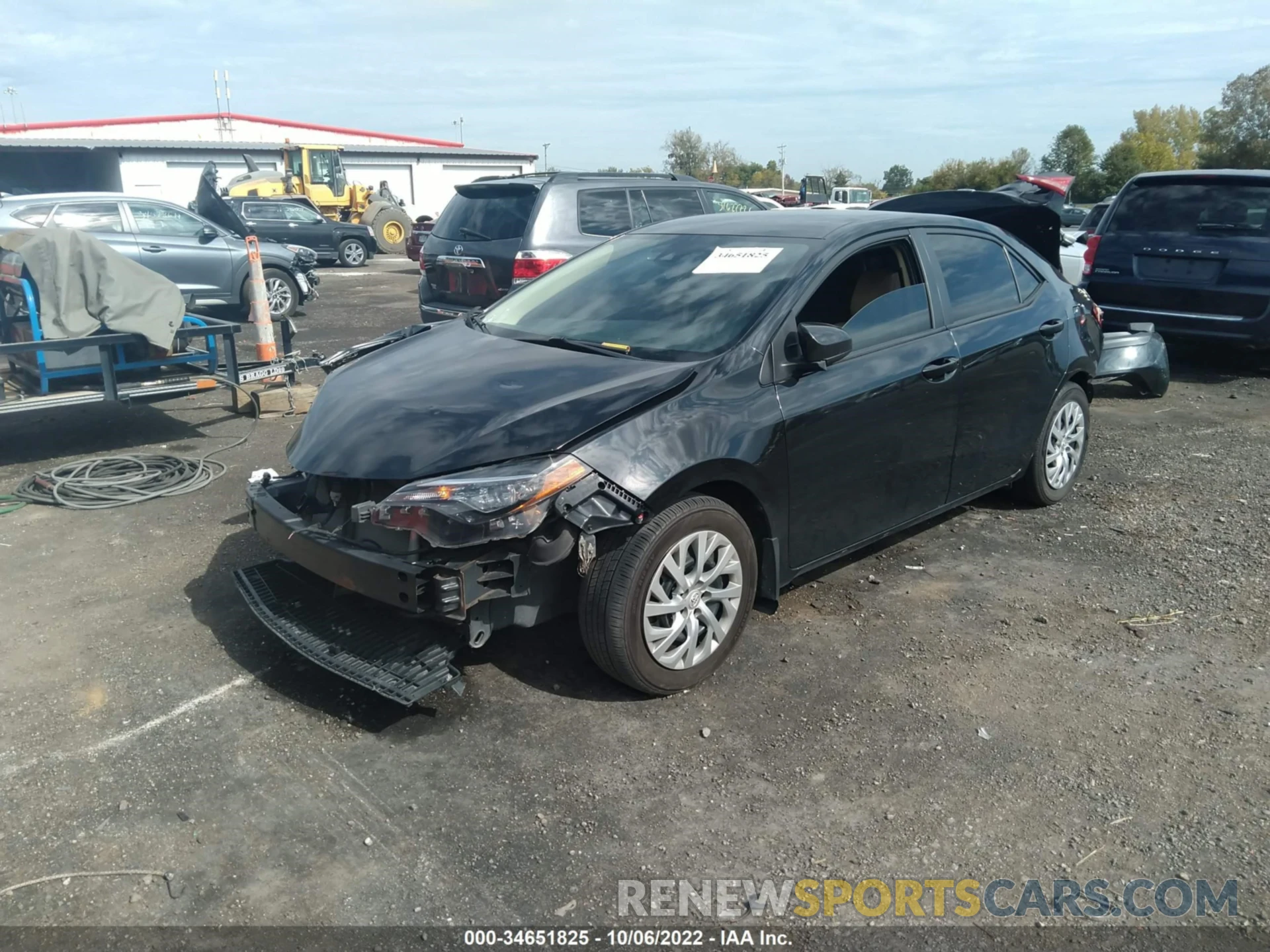 2 Photograph of a damaged car 2T1BURHE0KC220104 TOYOTA COROLLA 2019