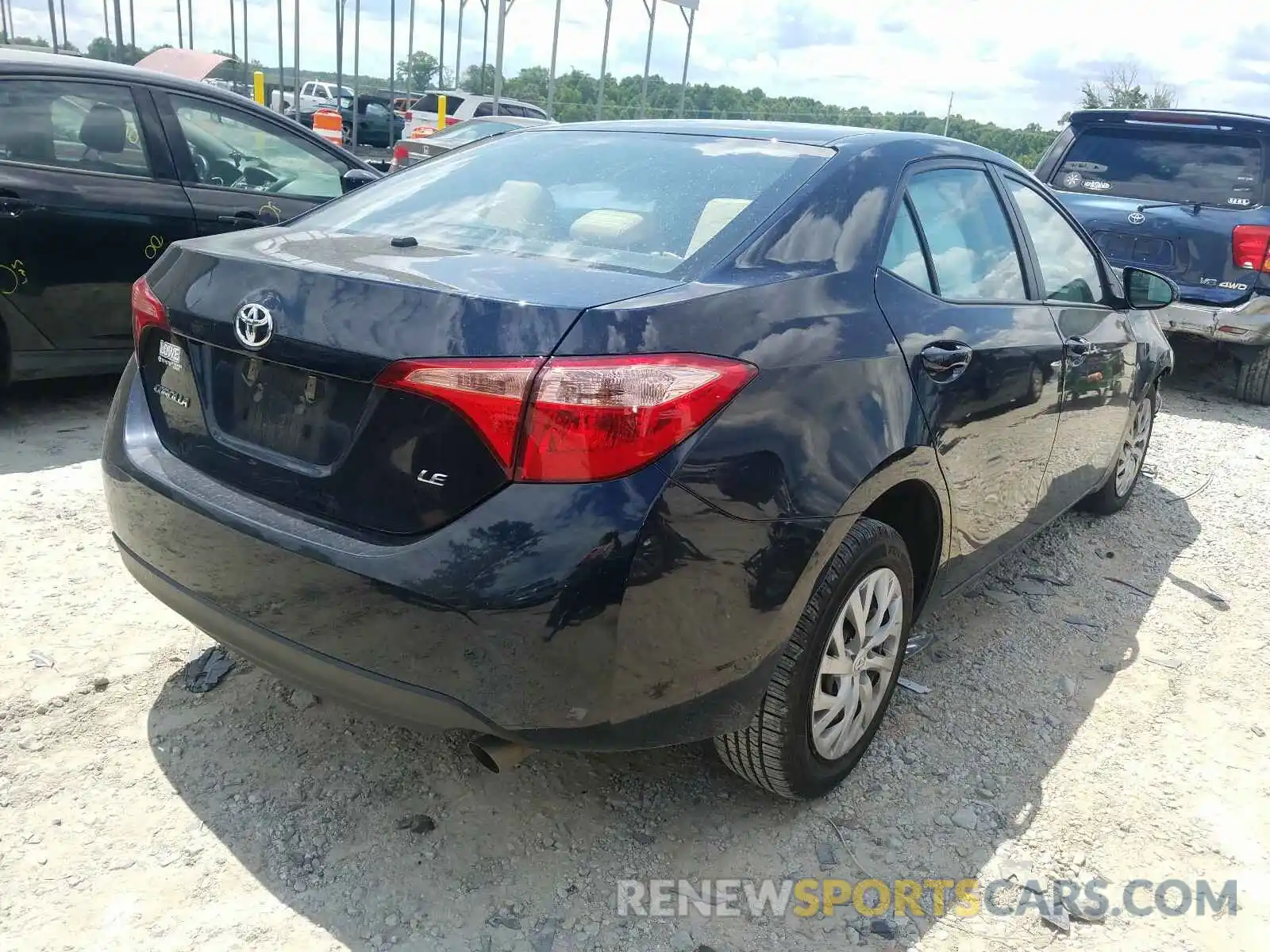 4 Photograph of a damaged car 2T1BURHE0KC221320 TOYOTA COROLLA 2019